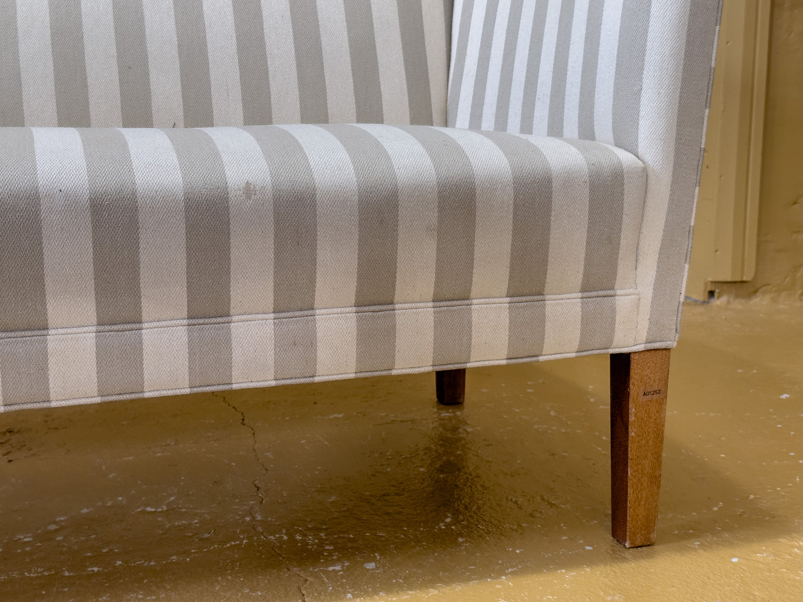 Grete Jalk JH180 Striped Sofa