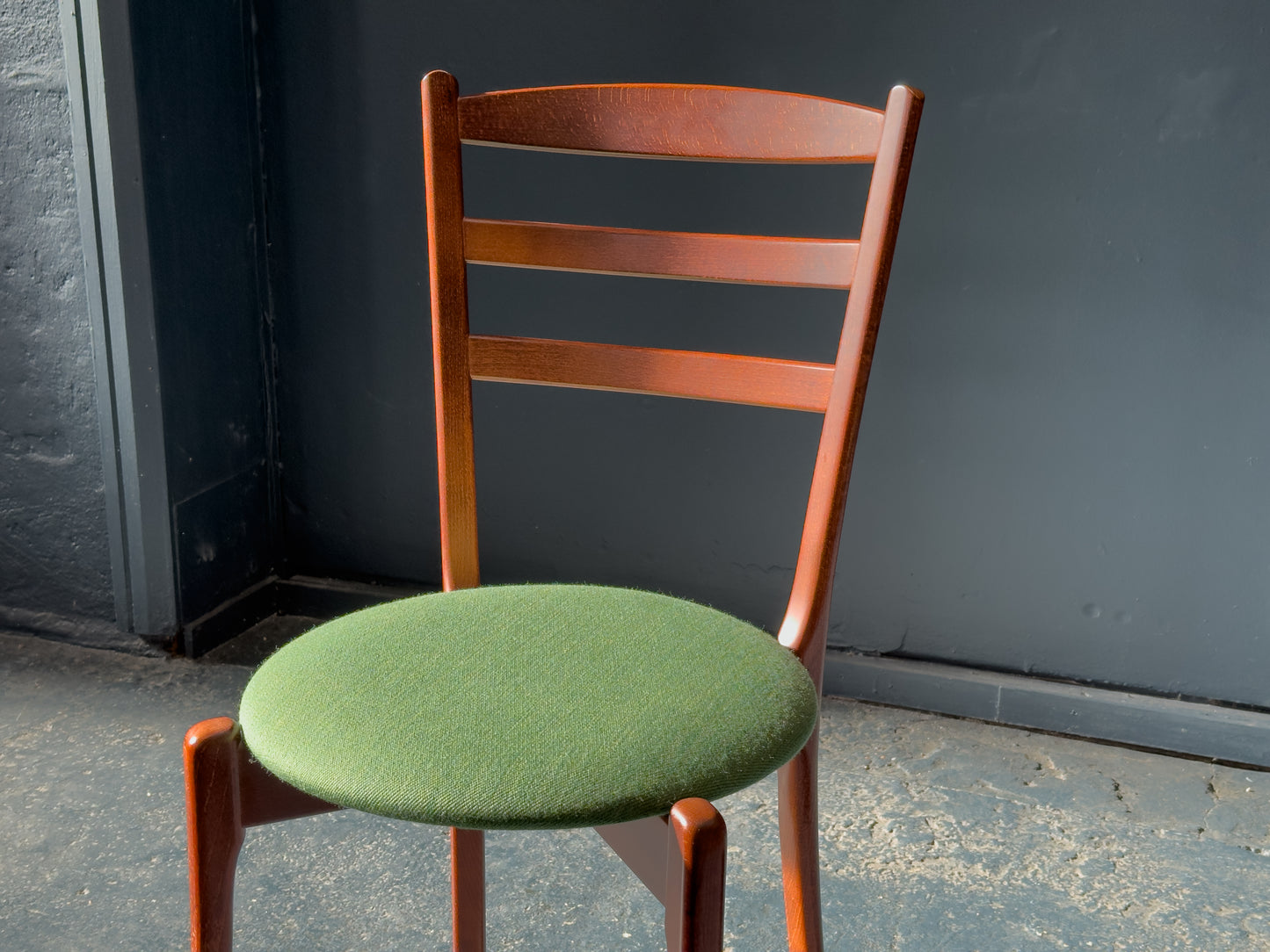 Set of 4 Green Upholstered Dining Chairs