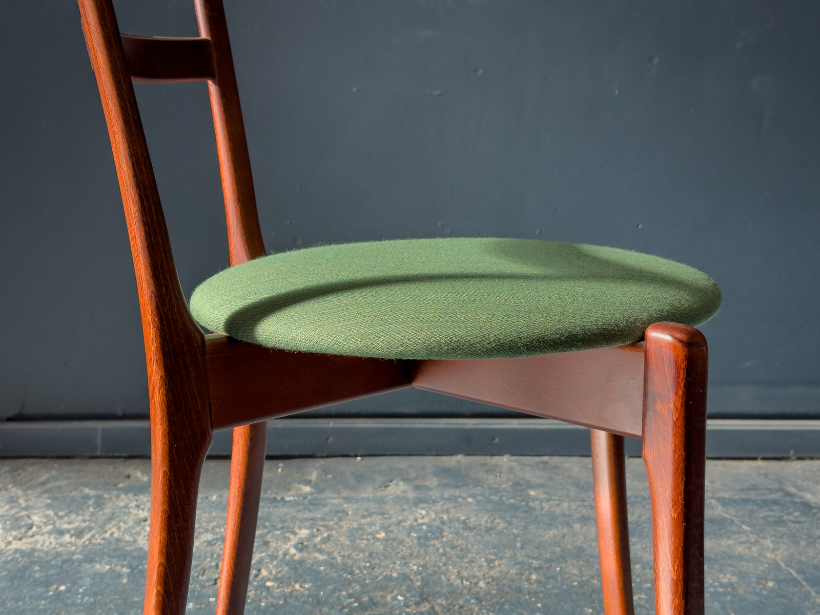 Set of 4 Green Upholstered Dining Chairs