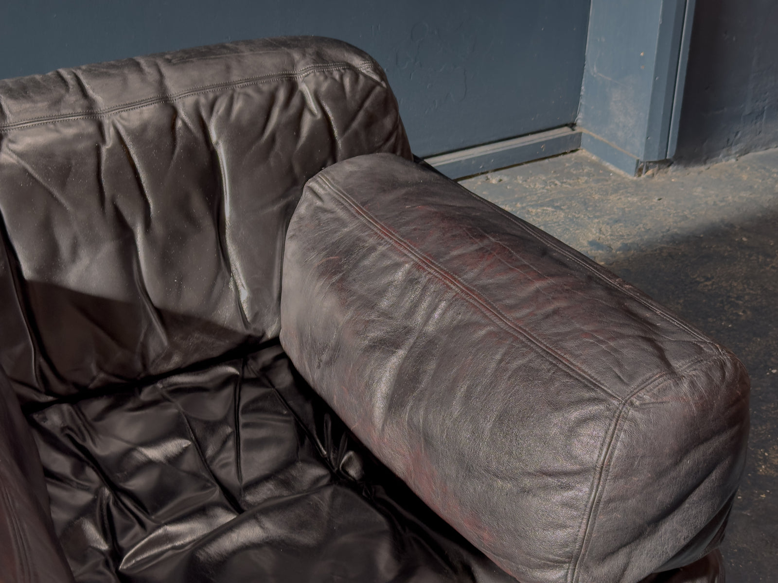 Large Black Leather Slouch Armchair
