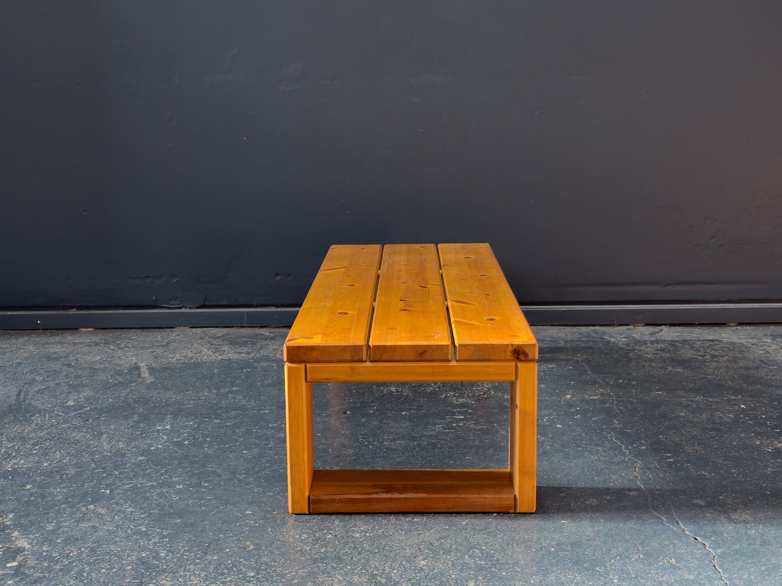 Low Pine Bench