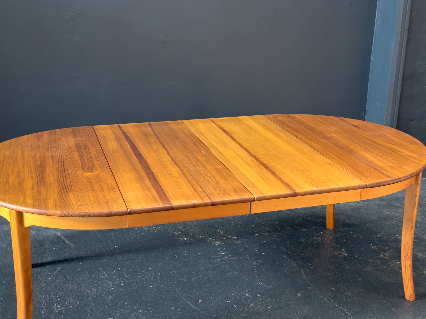 Extending Pine Dining Table