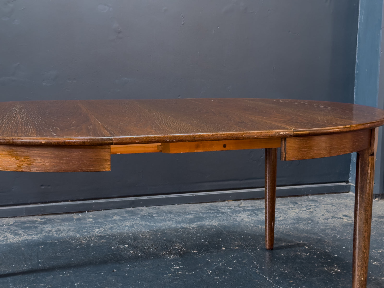 Dark Stain Oak Extending Dining Table