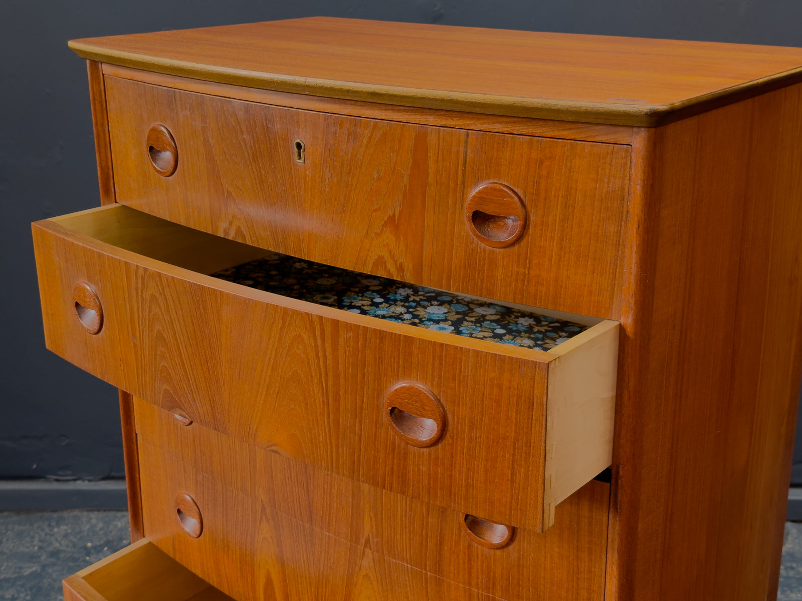 Teak Chest of Drawers with Round Handles