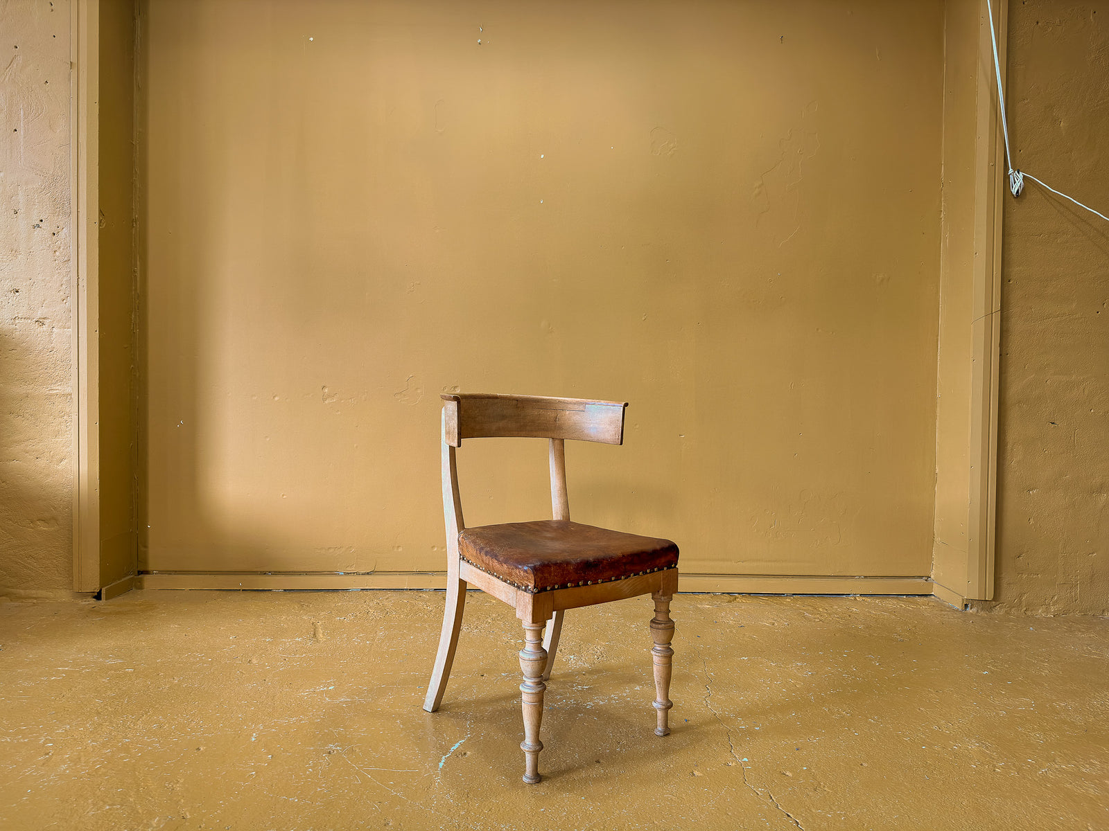 Klismos Chair