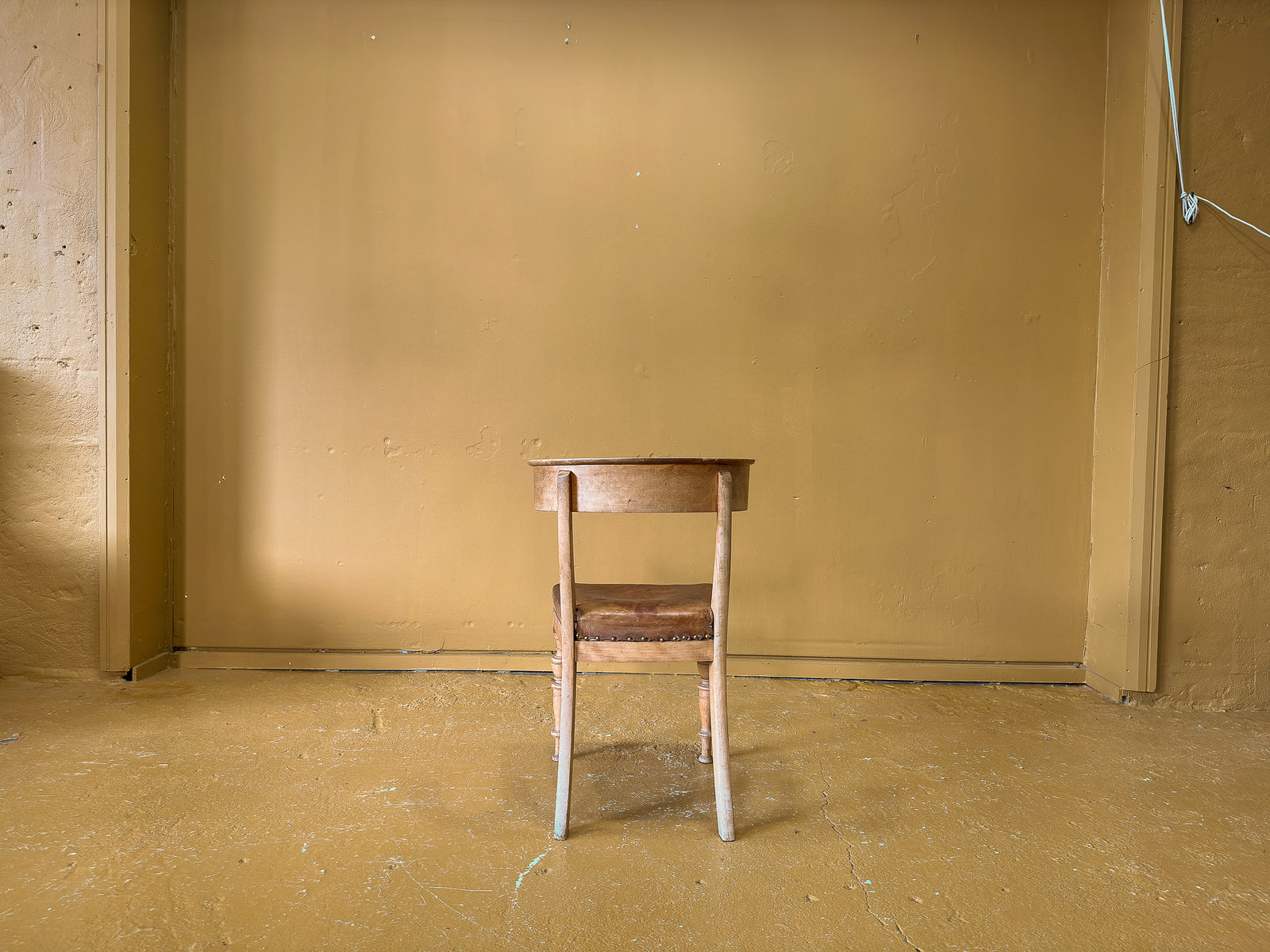 Klismos Chair