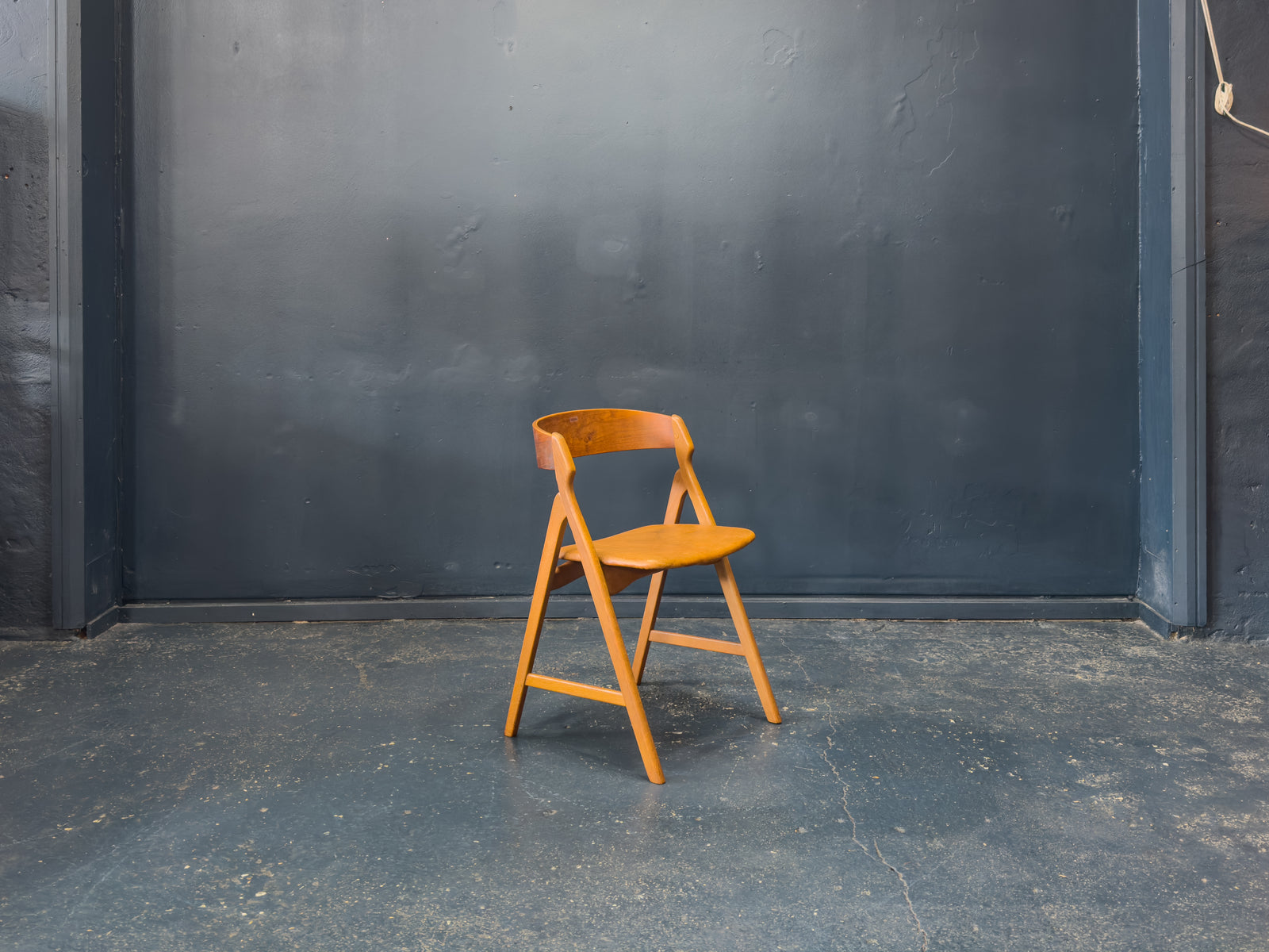 Model 71 Teak and Leather Chair by Henning Kjærnulf