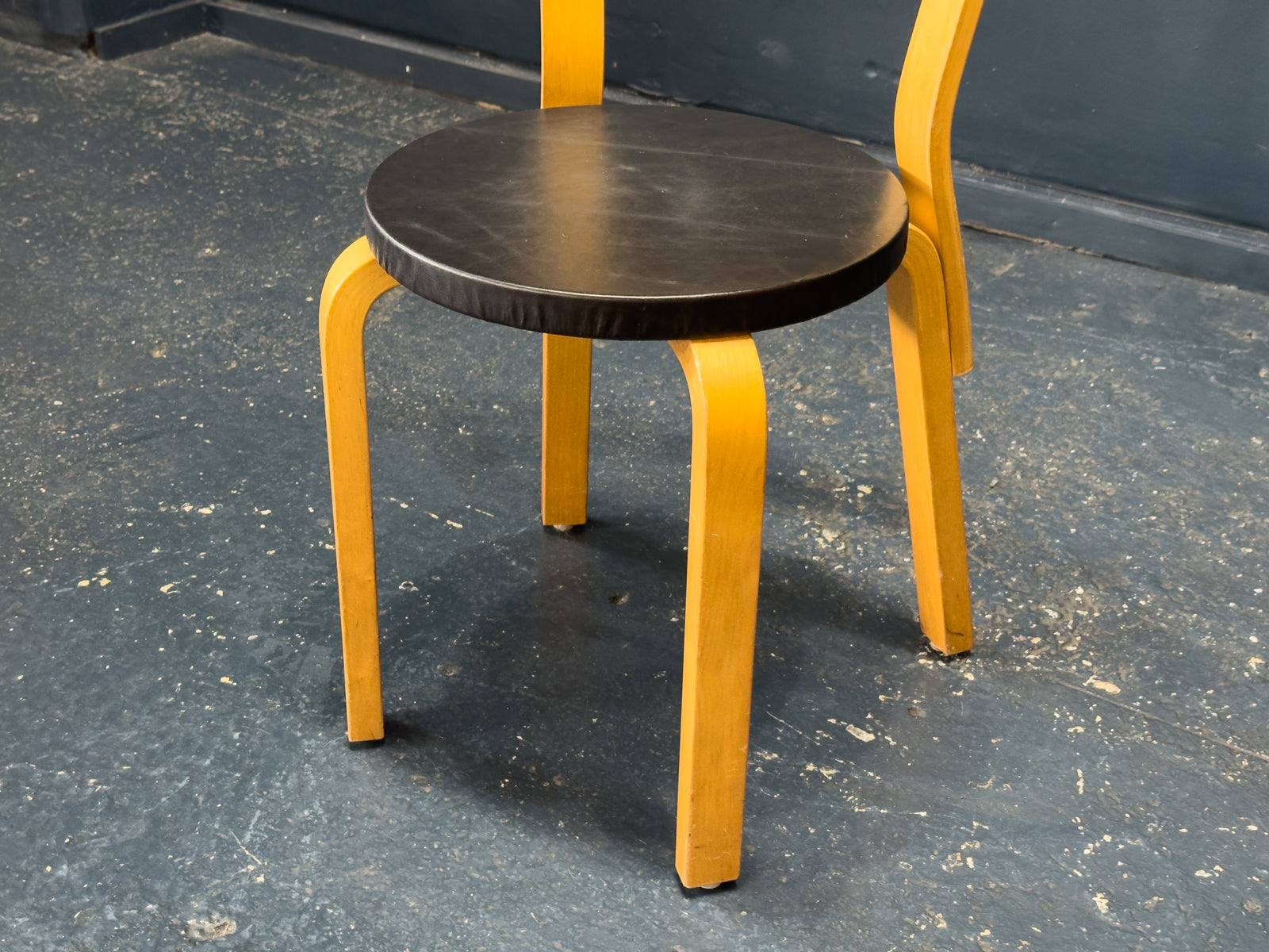 Alvar Aalto Model 68 Chair with Black Leather Seat