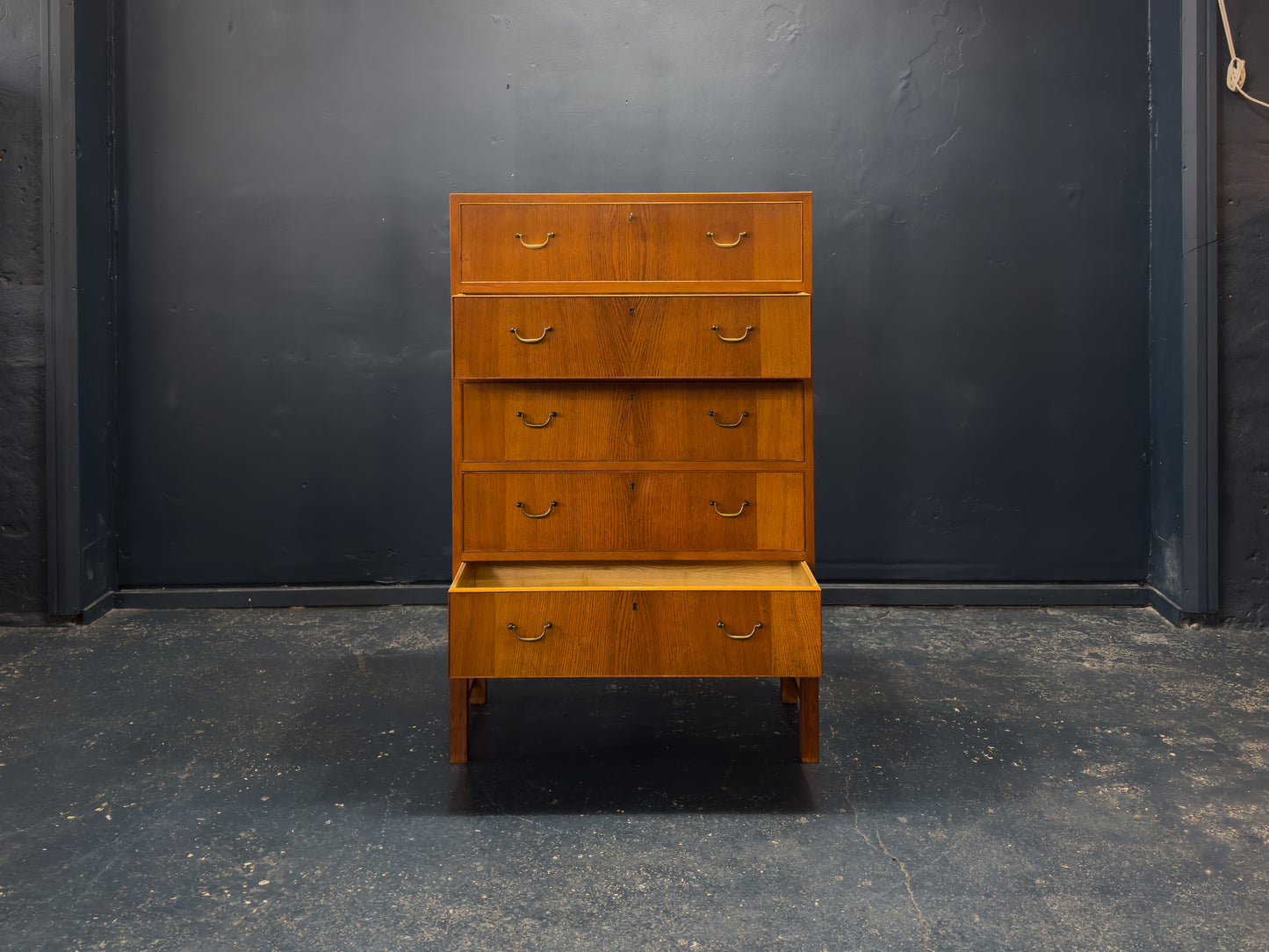 Oak Chest of Drawers with Brass Handles