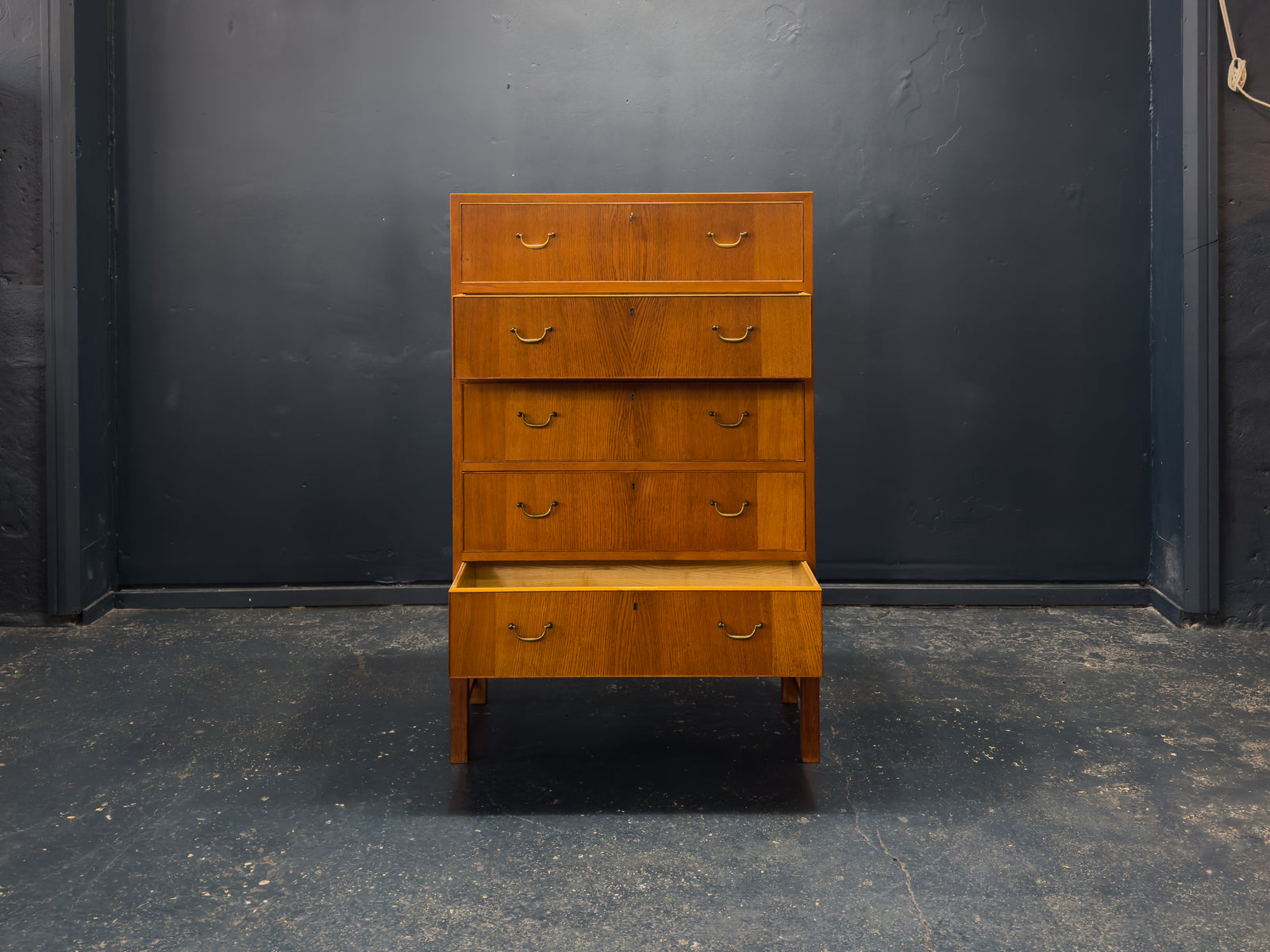 Oak Chest of Drawers with Brass Handles