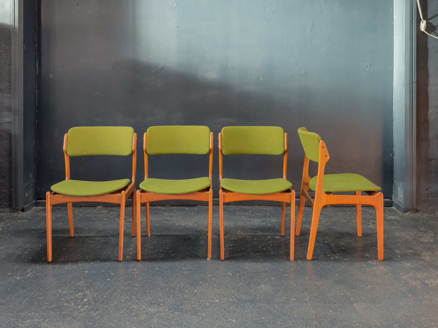 Set of 4 Erik Buch Model 49 Dining Chairs