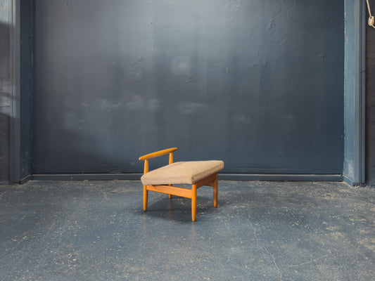 Ejvind A. Johansson Model J65 stool