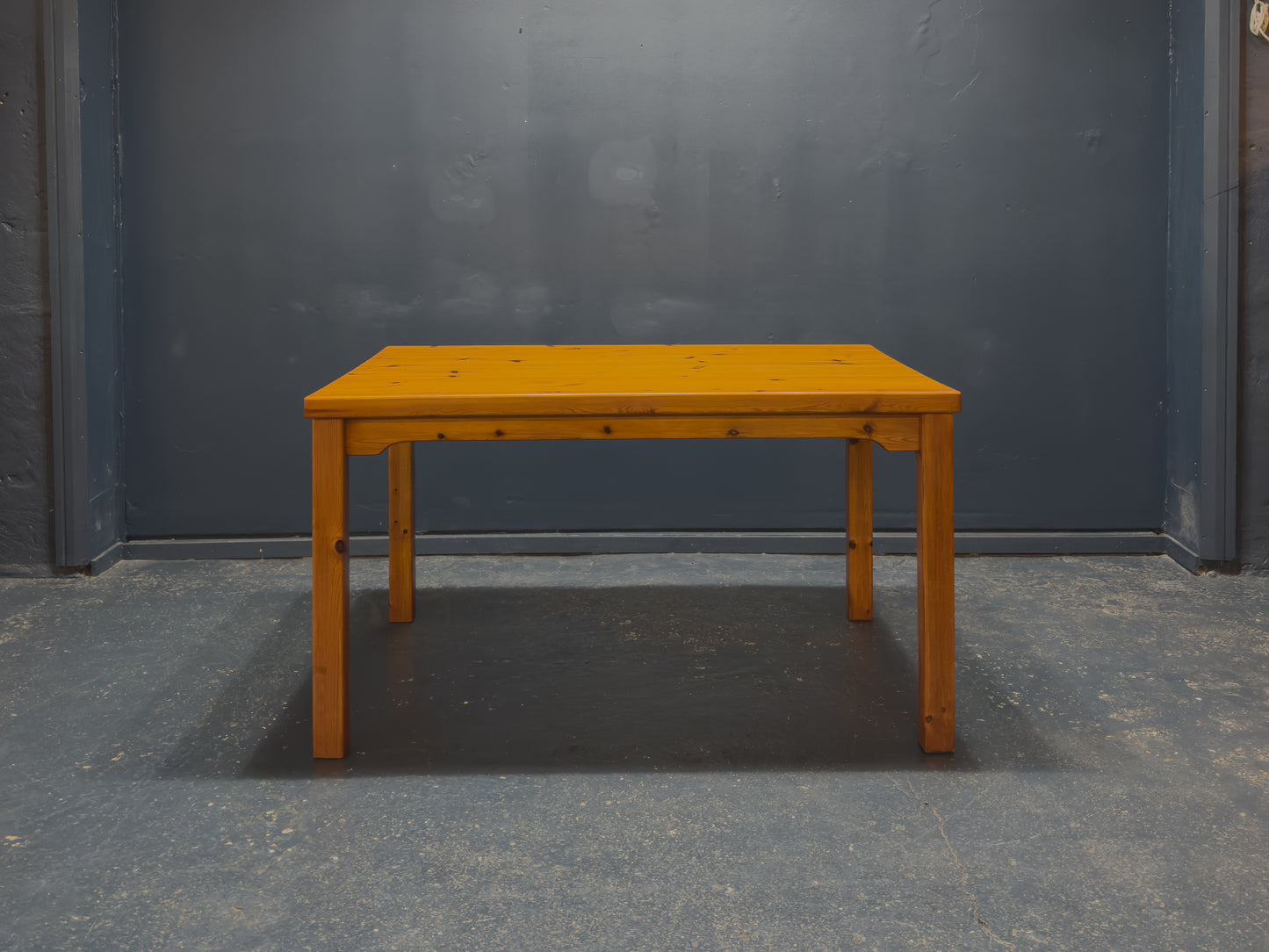 Extending  Pine Dining Table