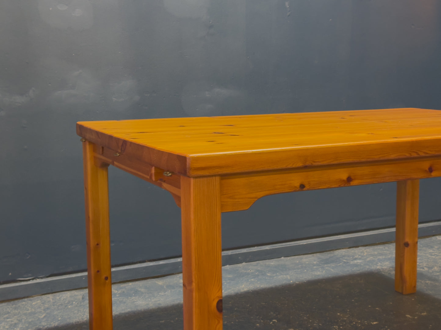 Extending  Pine Dining Table