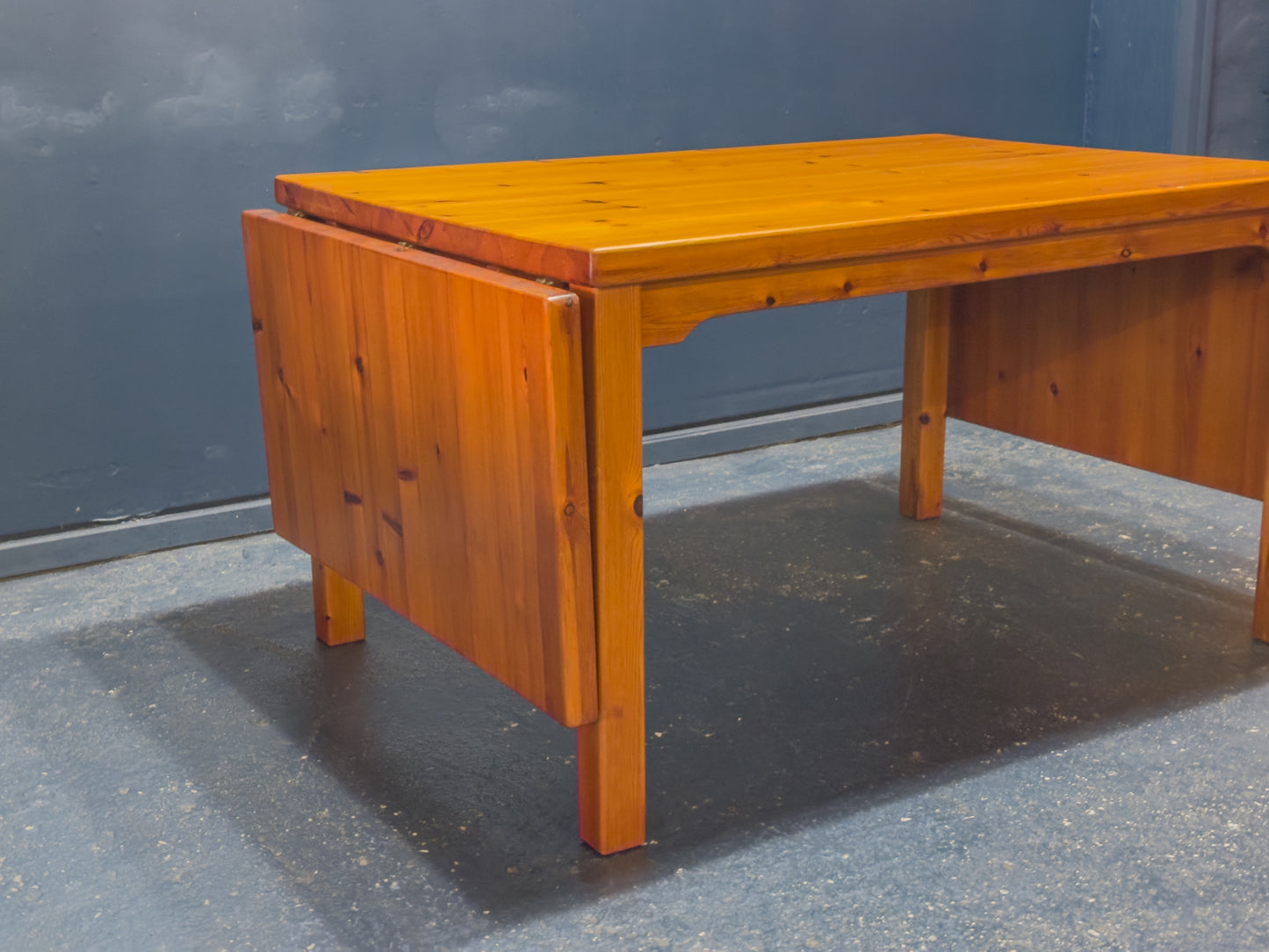 Extending  Pine Dining Table