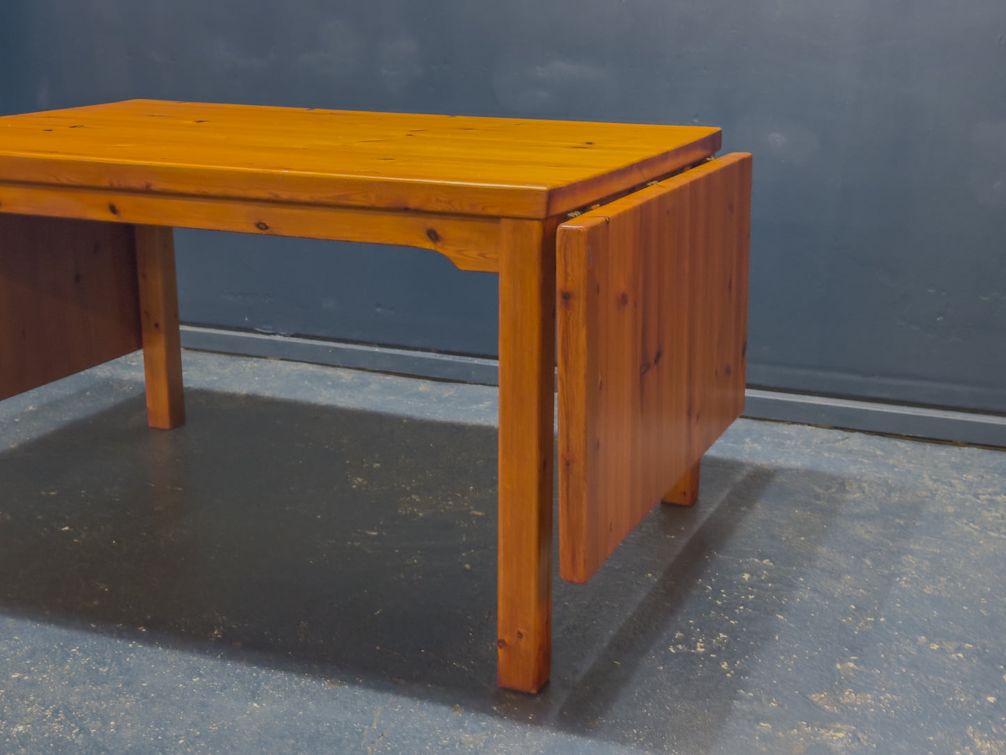 Extending  Pine Dining Table