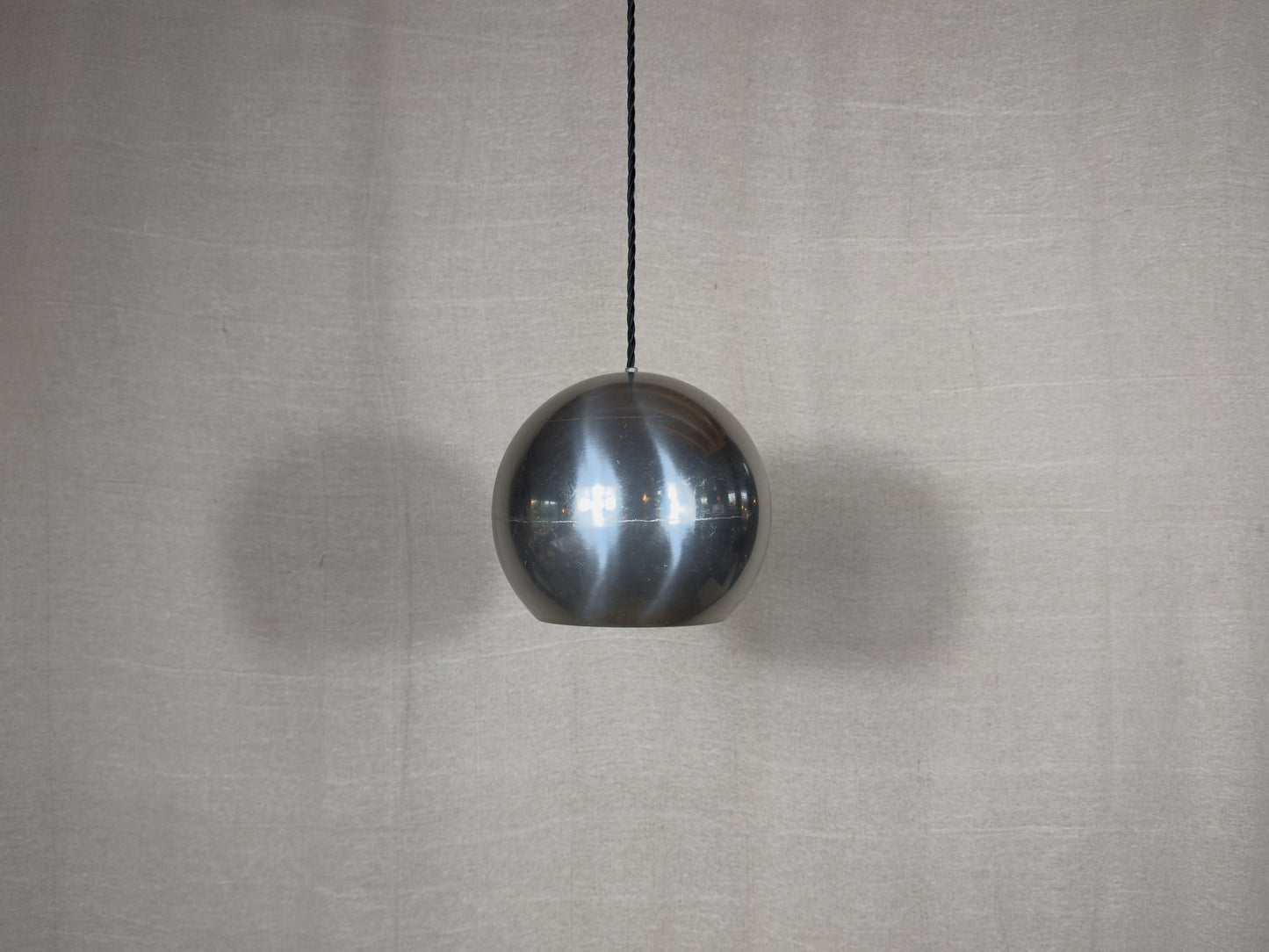 Topan Pendant light