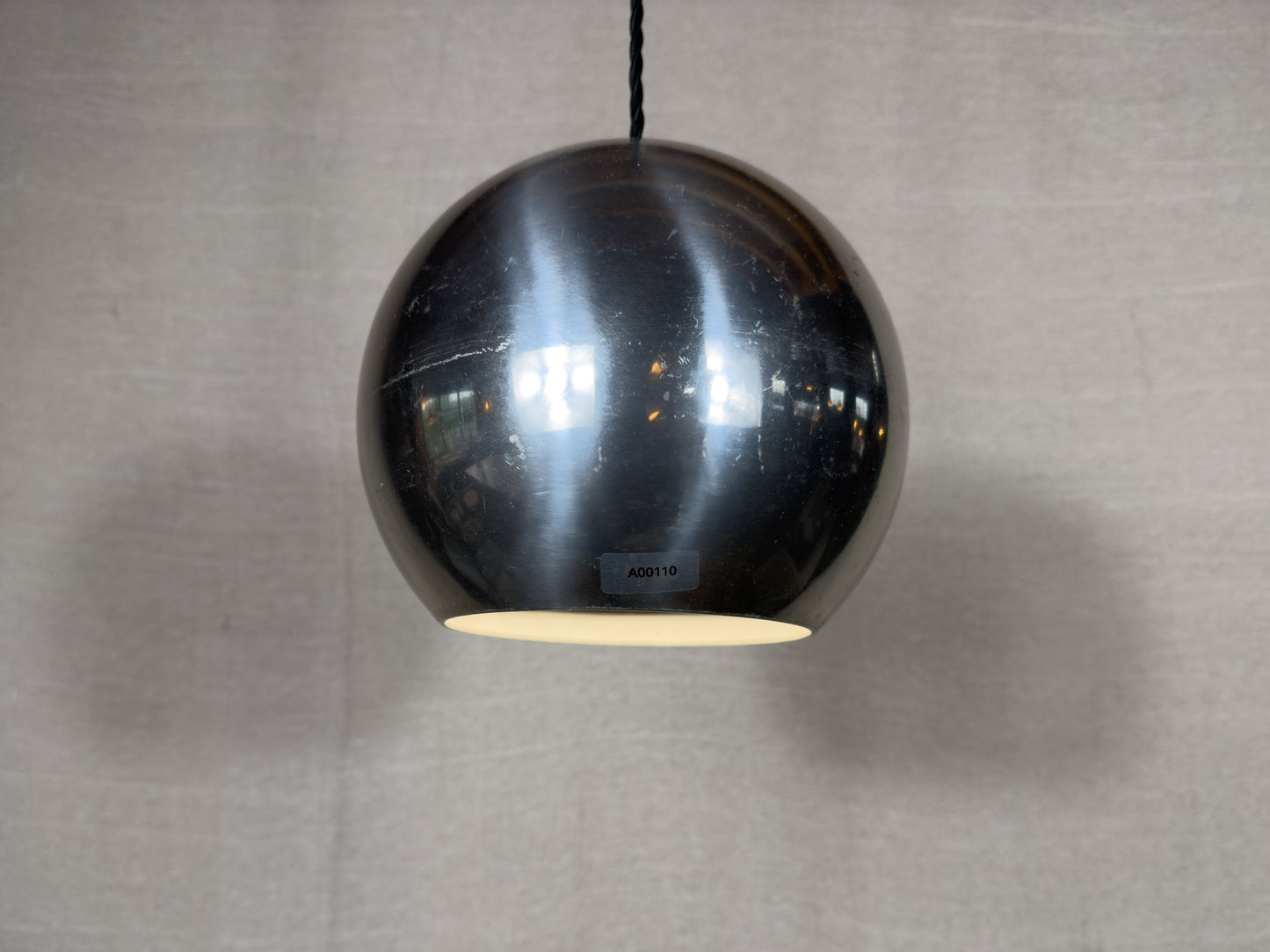 Topan Pendant light