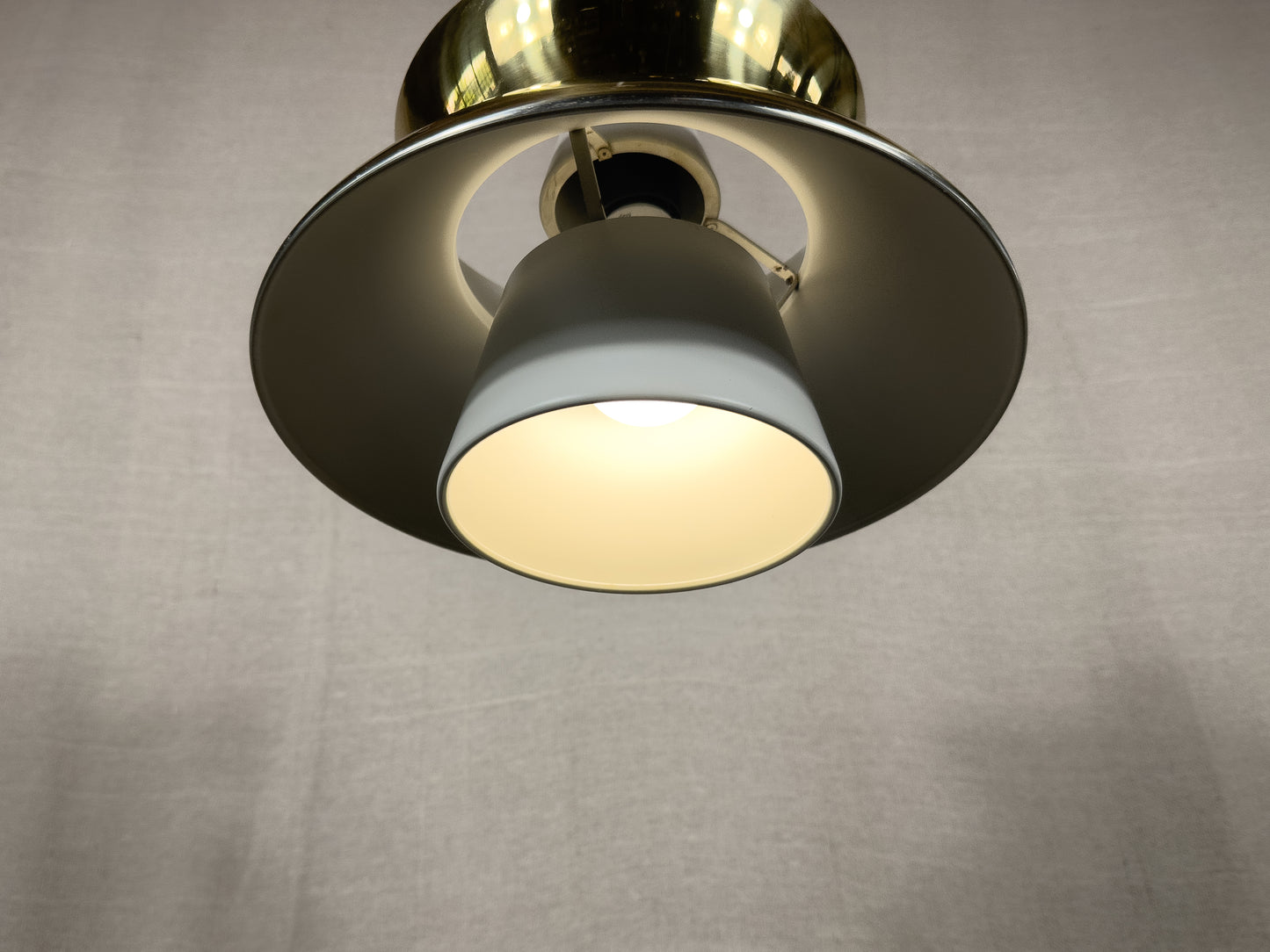 Louis Poulsen Doo-Wop Pendant Light