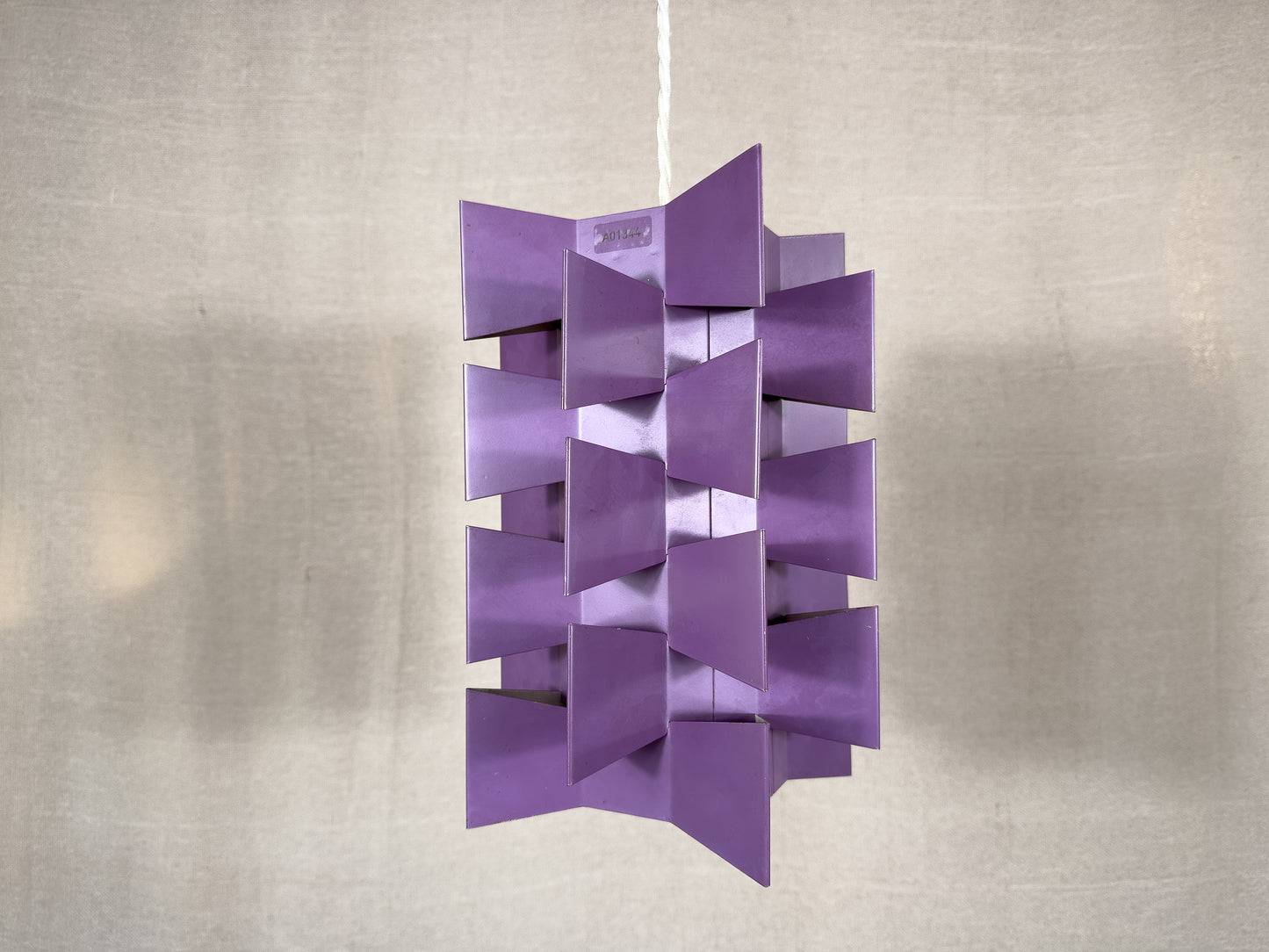 Nordisk Solar Purple Pendant Light