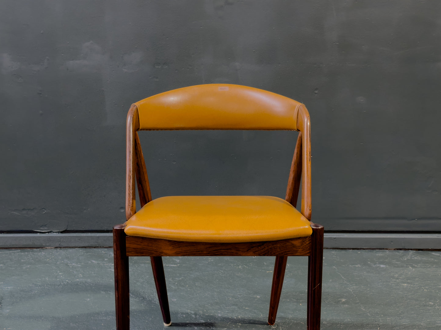 Set of 6 Leather and Rosewood Model 31 Chairs by Kai Kristiansen