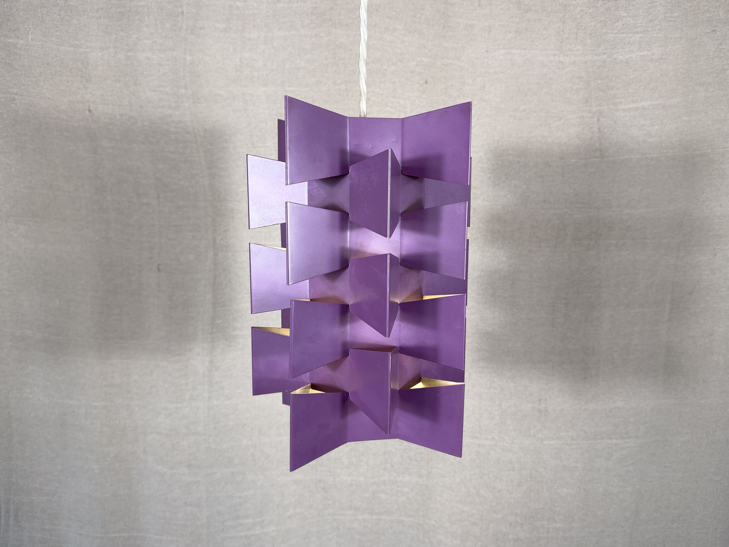 Nordisk Solar Purple Pendant Light