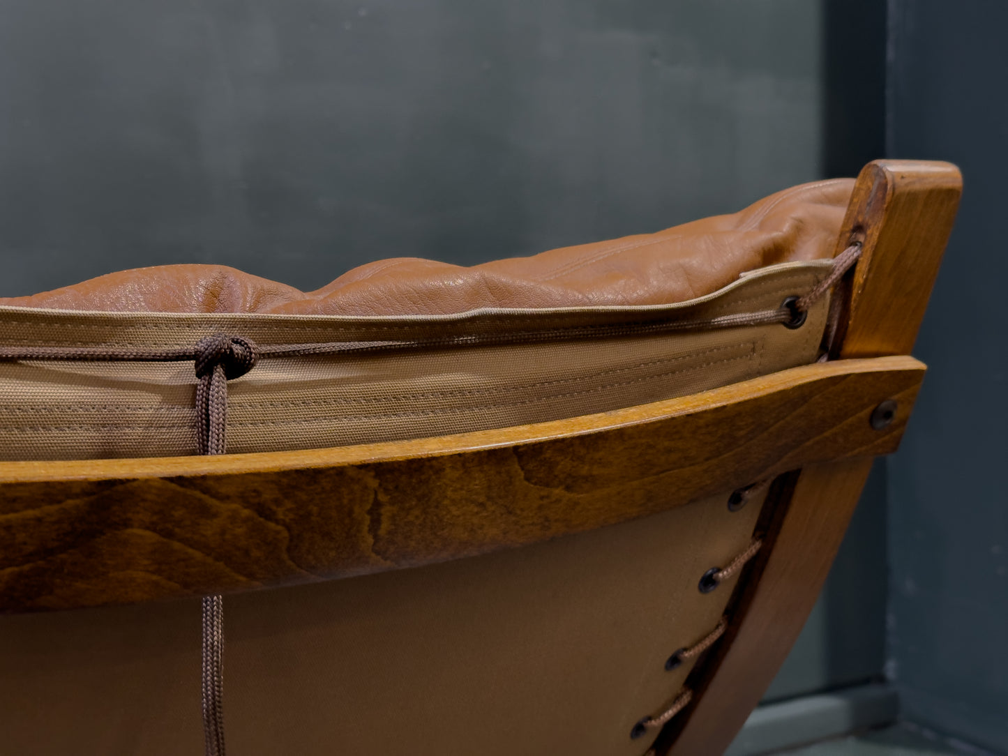 Tan Leather Siesta Chair