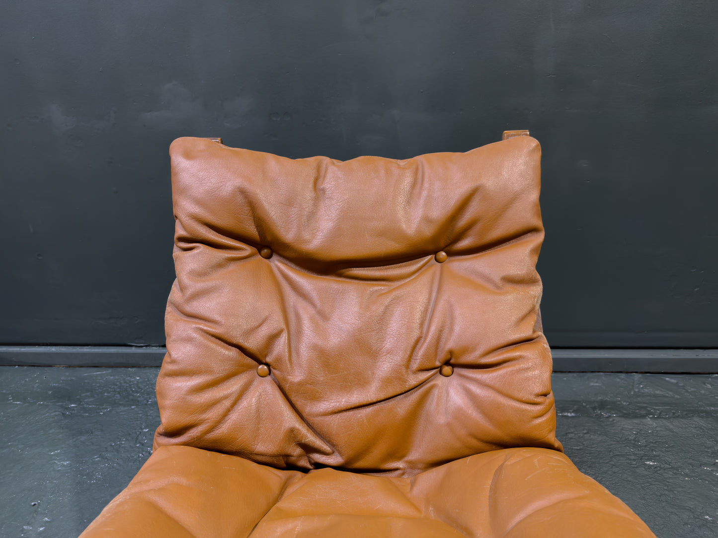 Tan Leather Siesta Chair