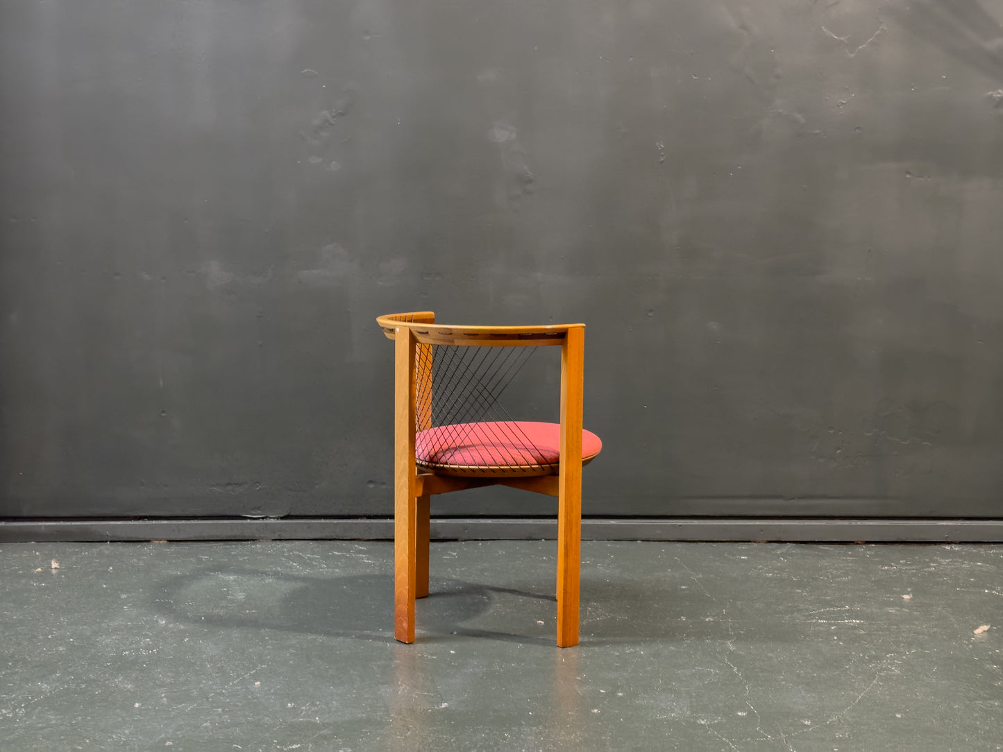 Niels Jørgen Haugesen String Chair