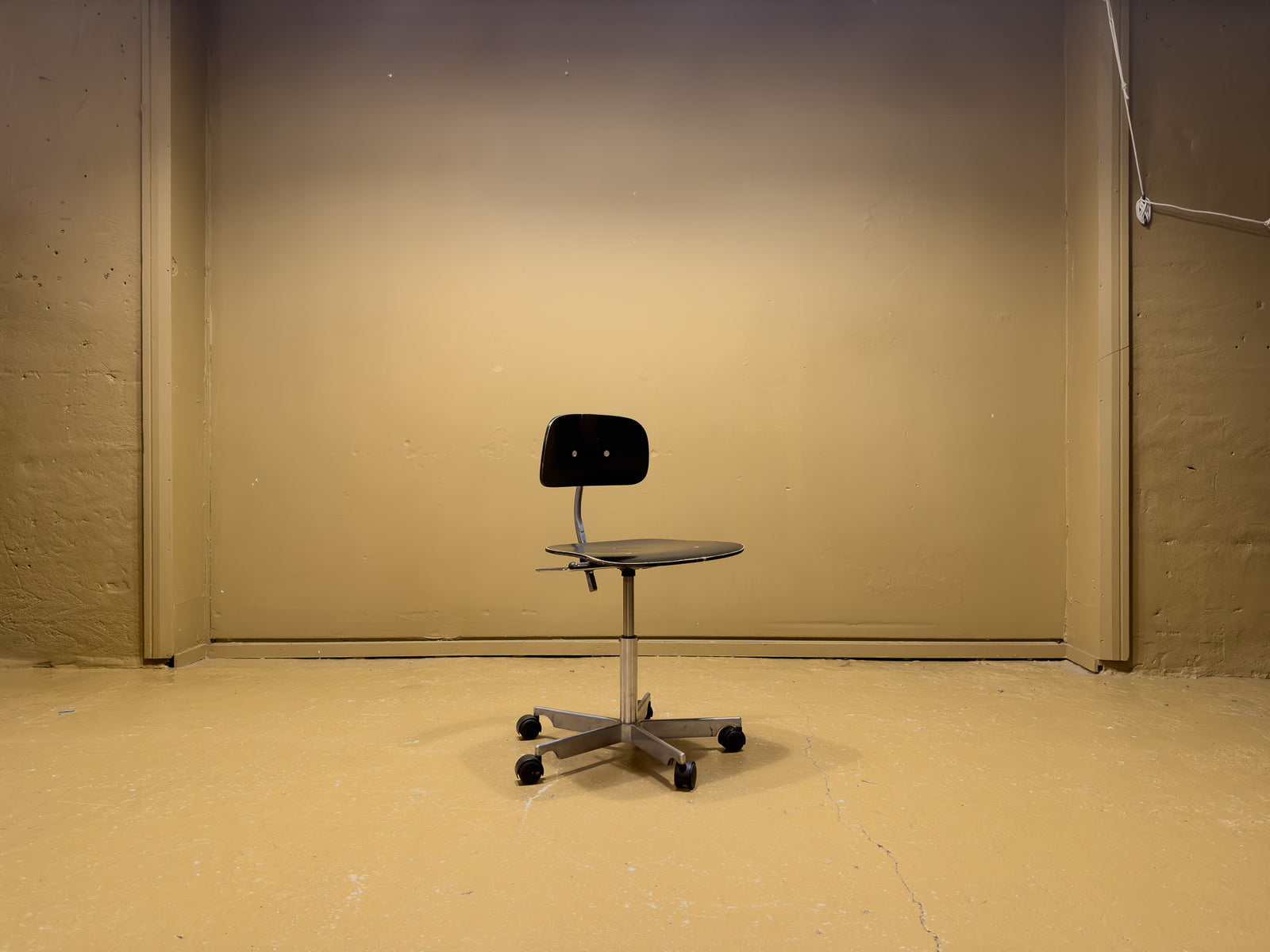 Jorgen Rasmussen 2533 Desk Chairs
