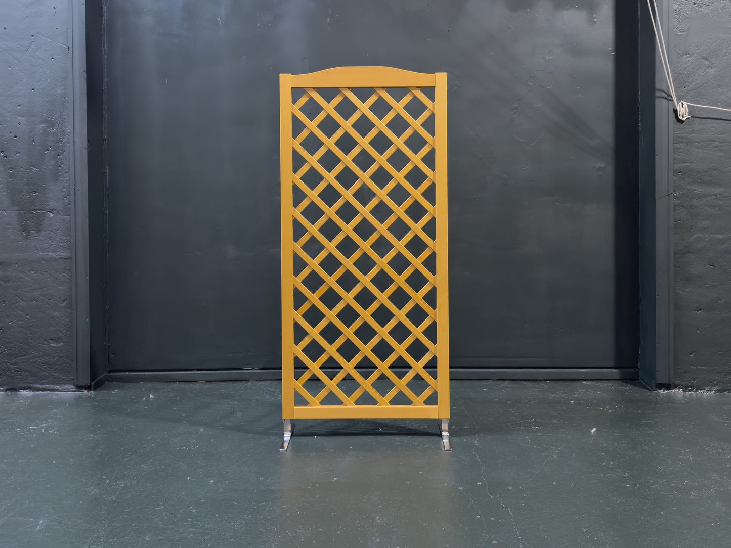 Beech and Chrome Screen