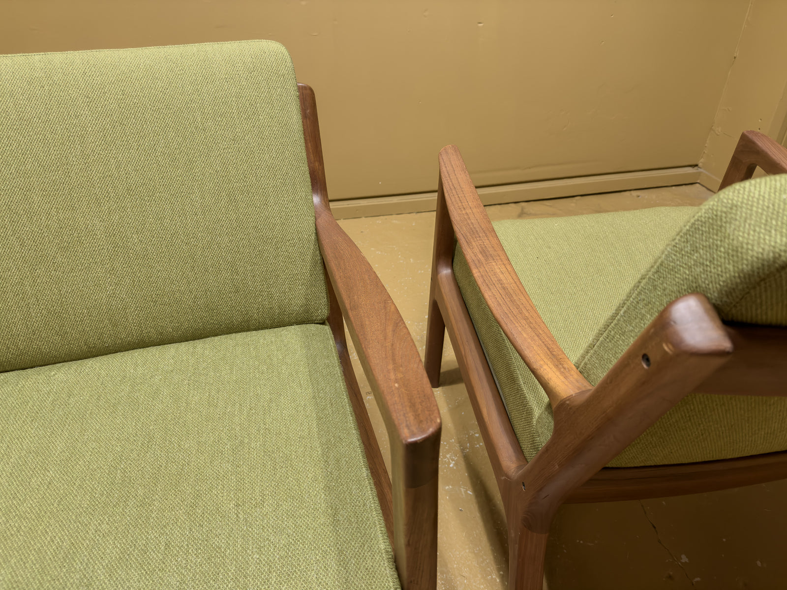 Ole Wanscher FD-109 Lounge Chairs