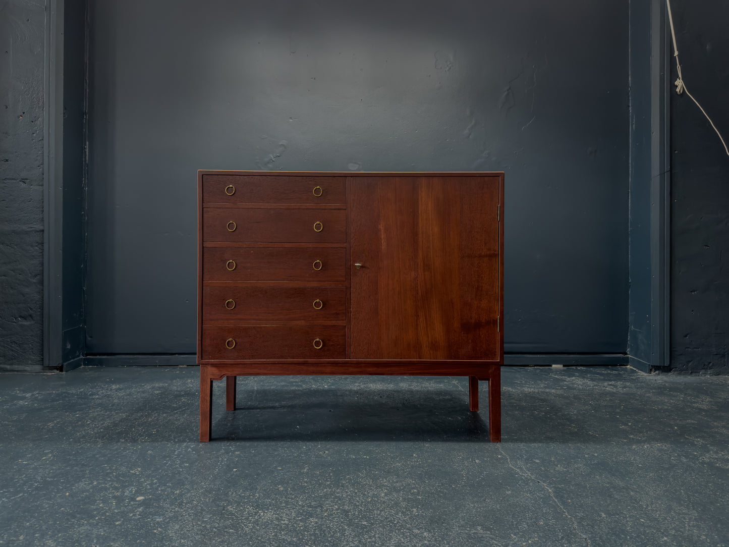 Large Oak Sideboard with Drawers