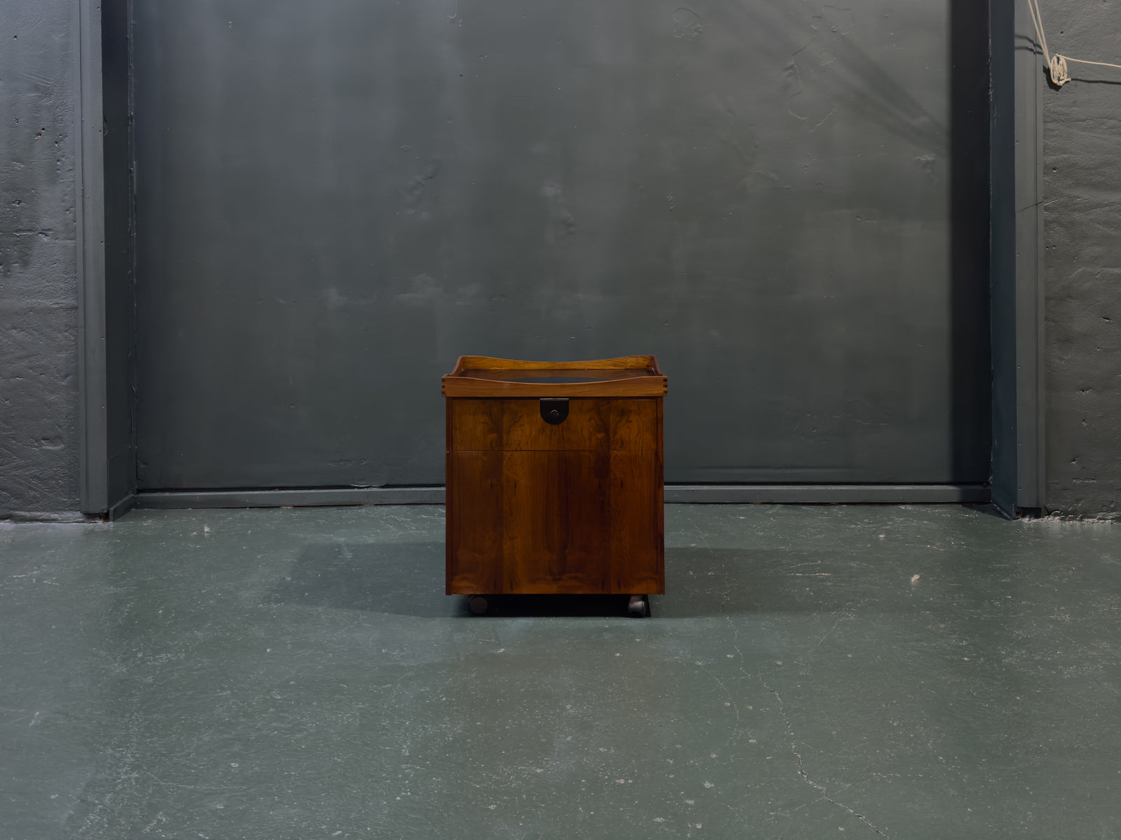 Rosewood Bar with Tray