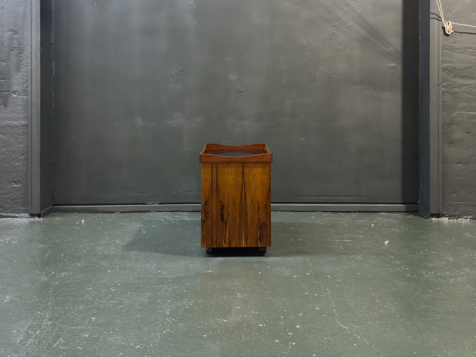 Rosewood Bar with Tray