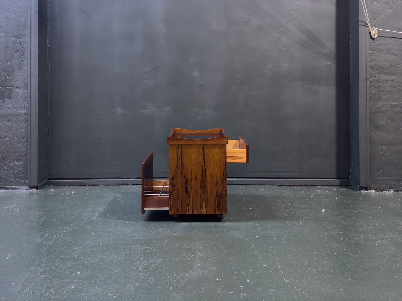 Rosewood Bar with Tray