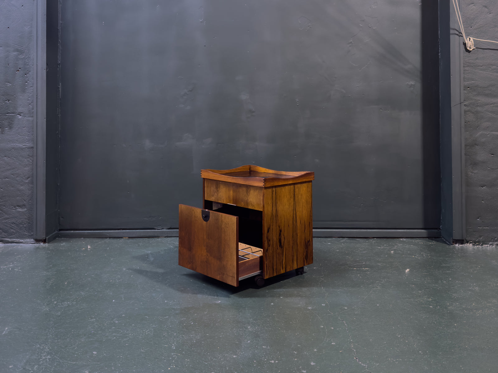 Rosewood Bar with Tray