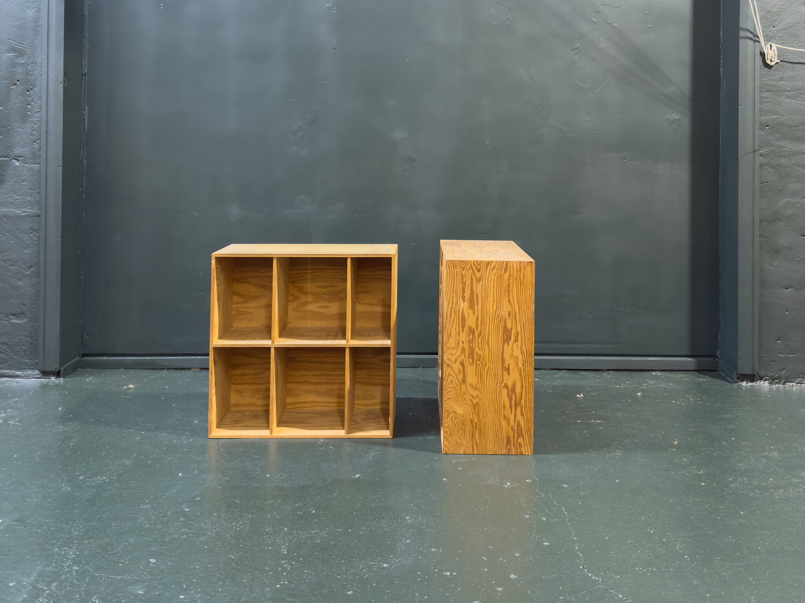 Pine Storage Unit 70 x 70 x 33 cm