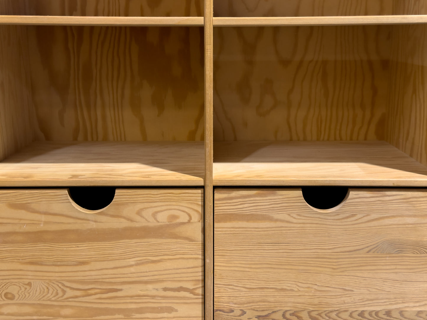 Pine Storage Unit with Drawers