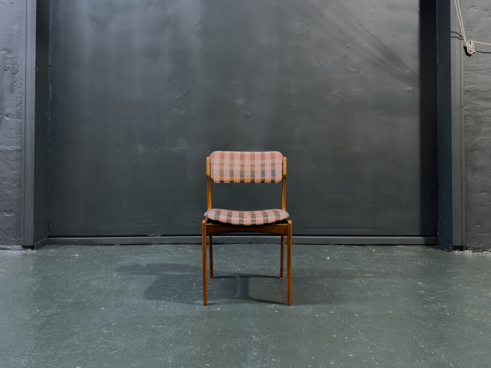 Set of 6 Teak and Plaid Upholstered Dining Chairs