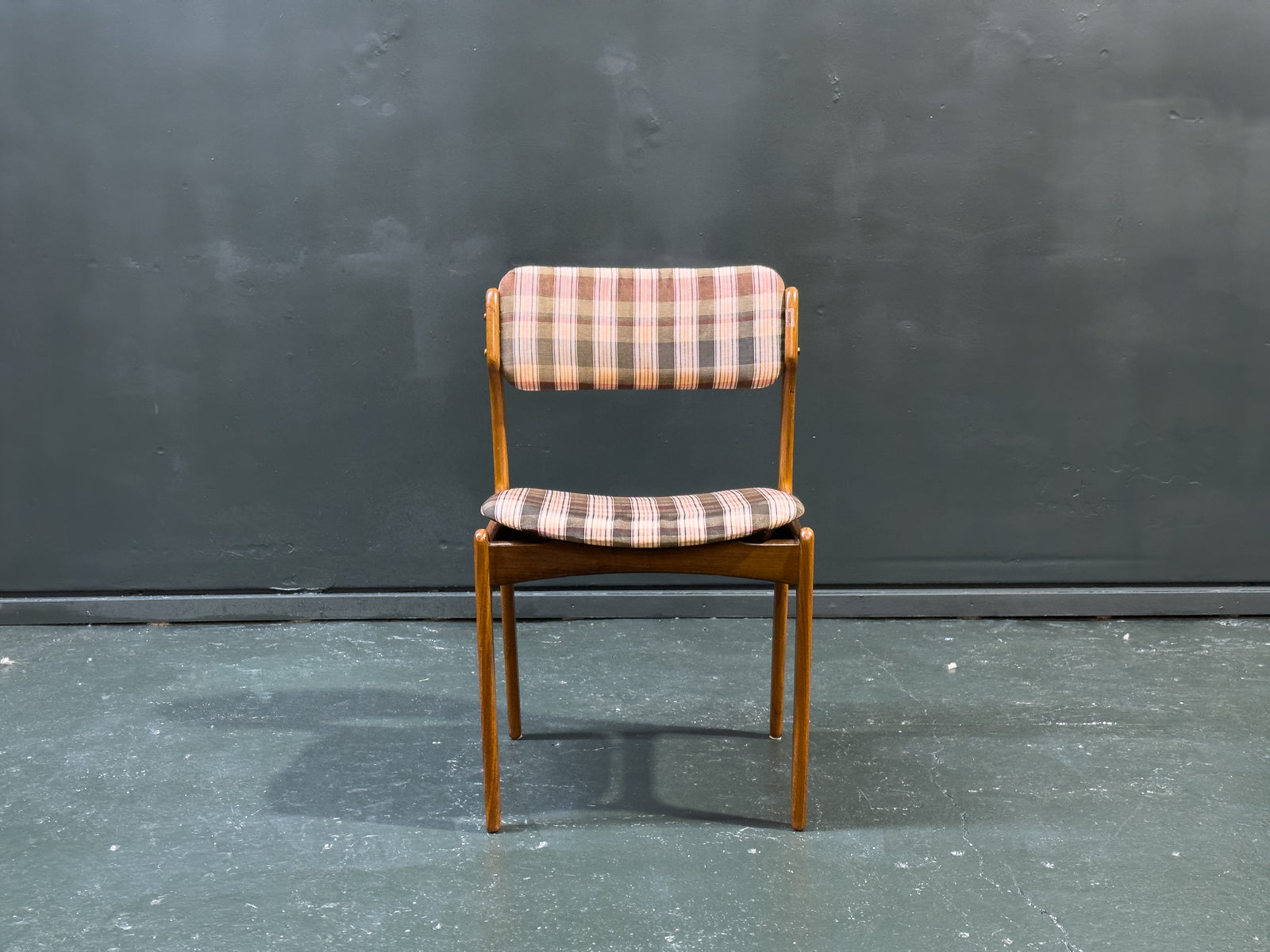 Set of 6 Teak and Plaid Upholstered Dining Chairs
