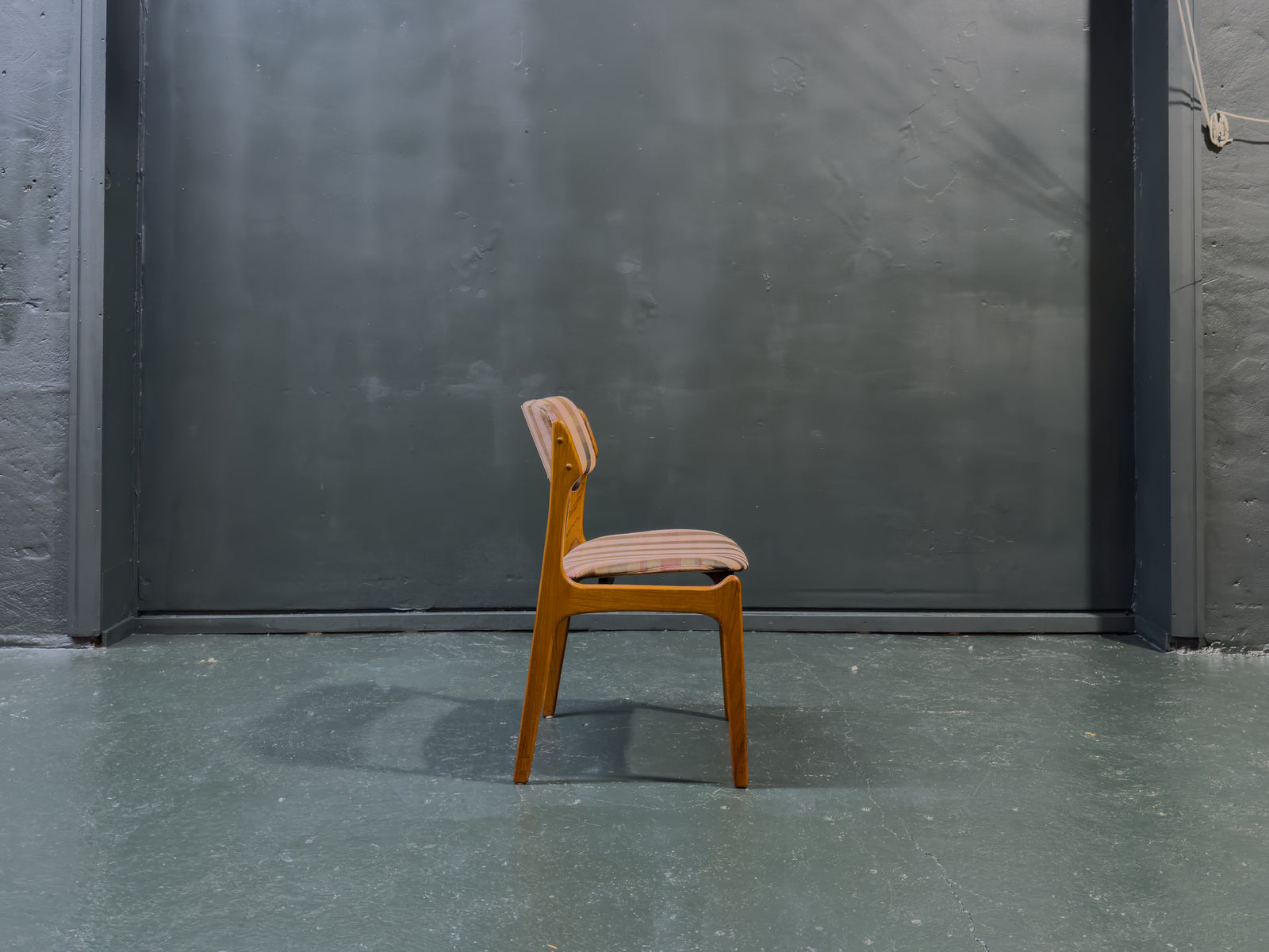 Set of 6 Teak and Plaid Upholstered Dining Chairs