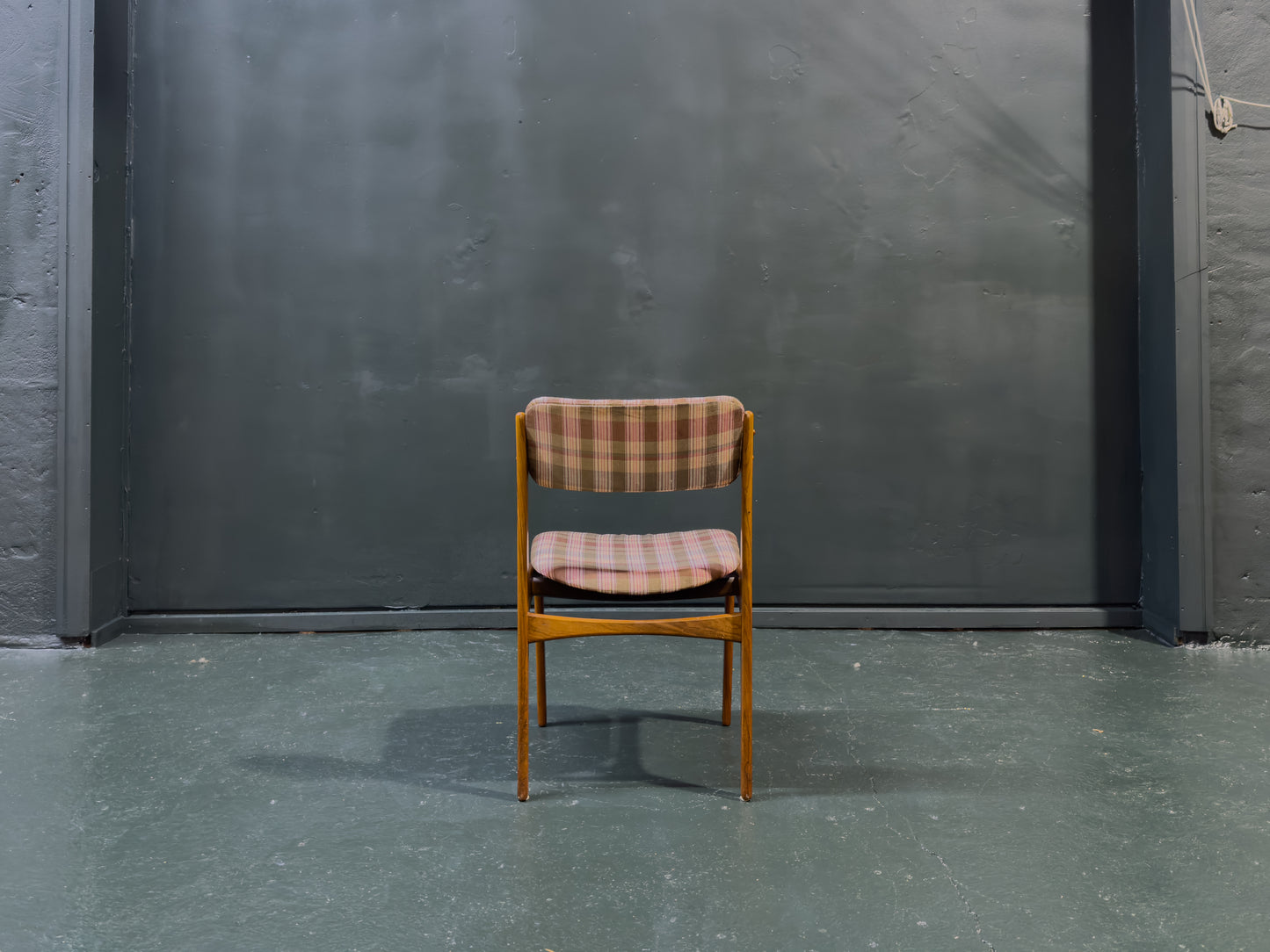 Set of 6 Teak and Plaid Upholstered Dining Chairs