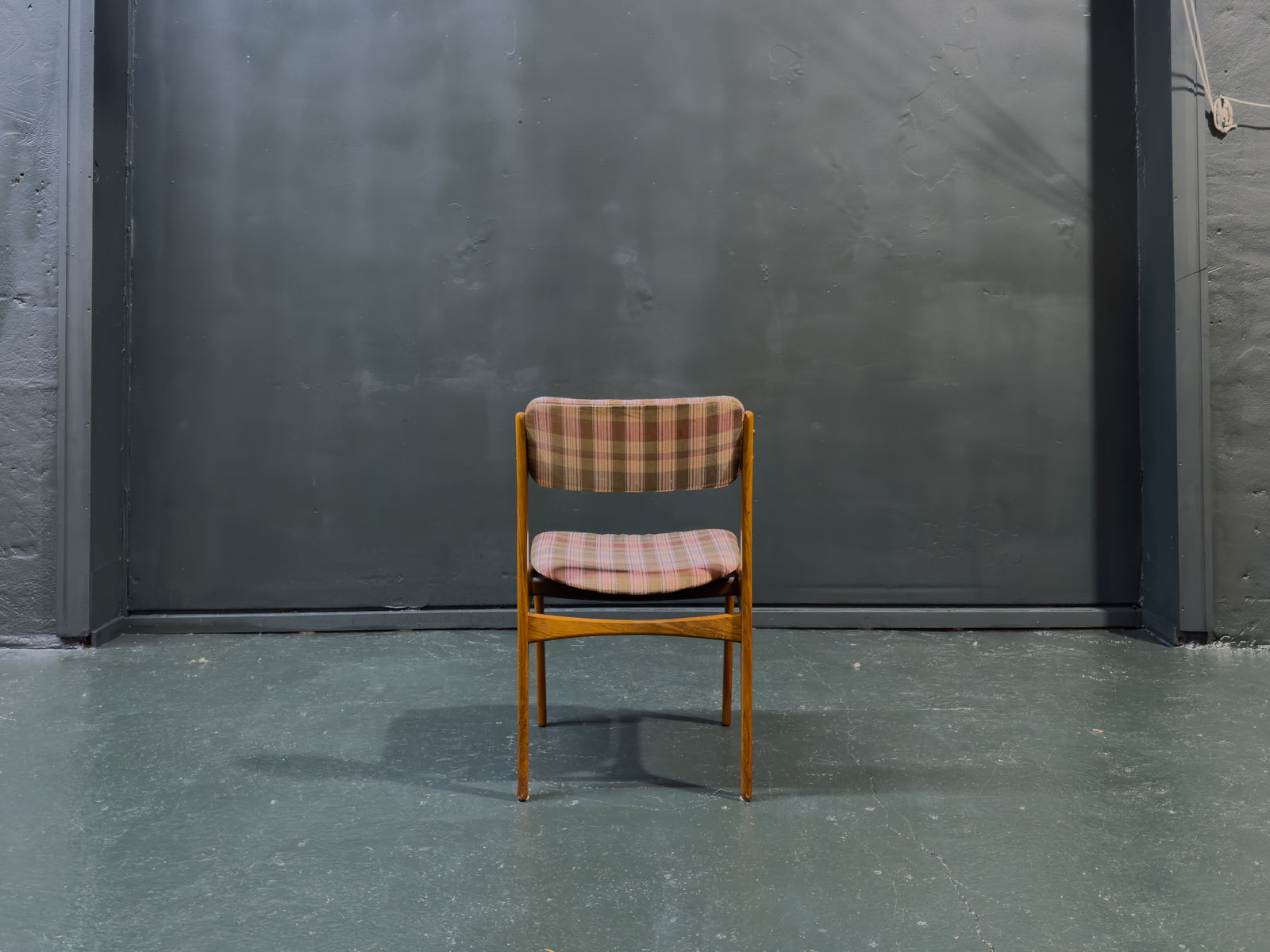 Set of 6 Teak and Plaid Upholstered Dining Chairs