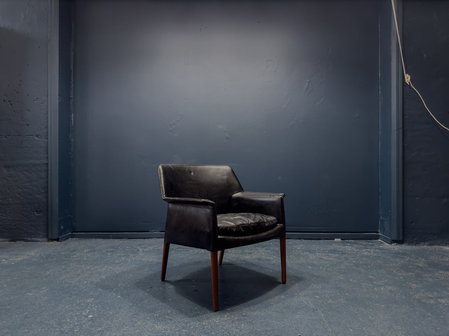 Model WB3838 Leather Armchair