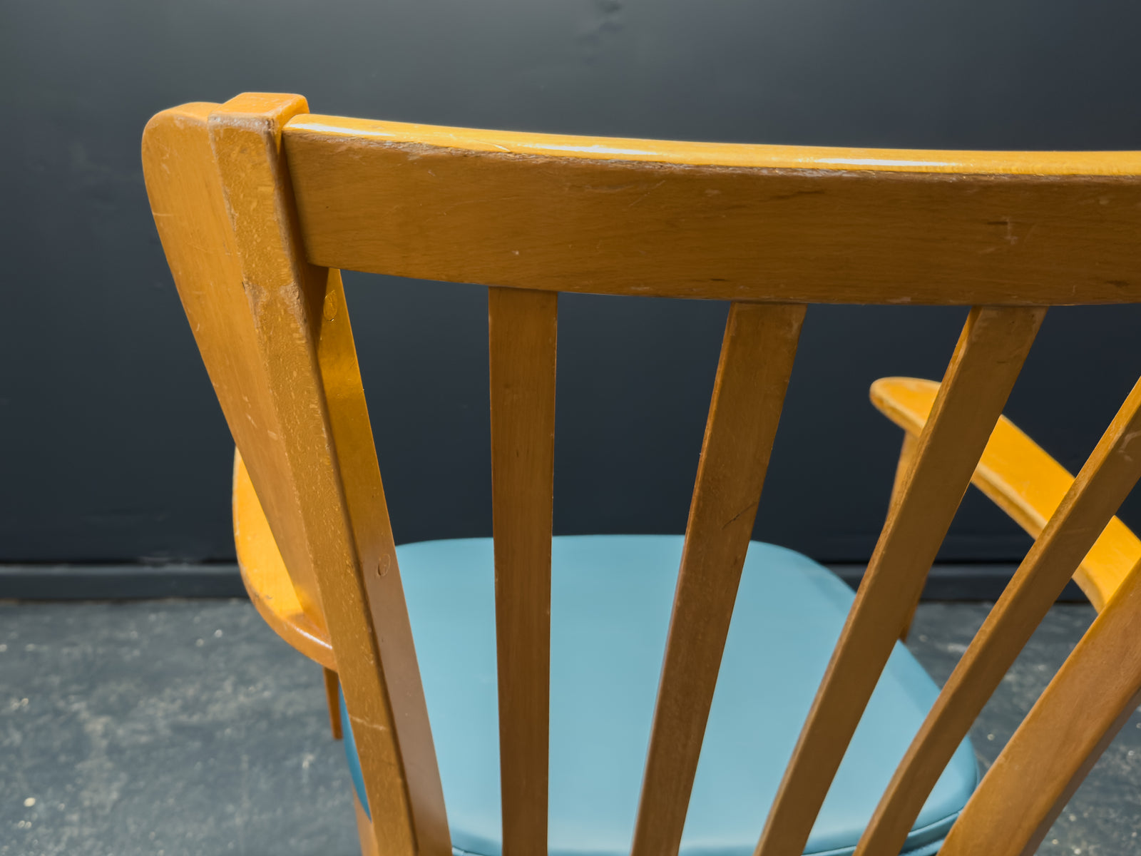 Fritz Hansen Canada Chair