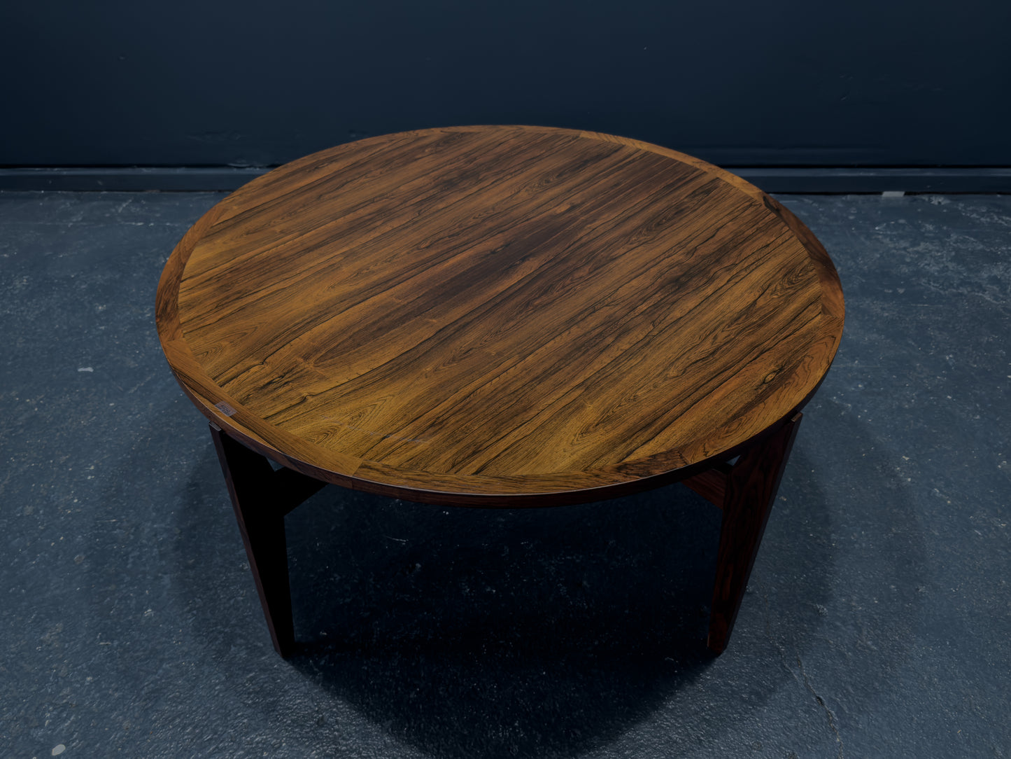 Round Rosewood Coffee Table