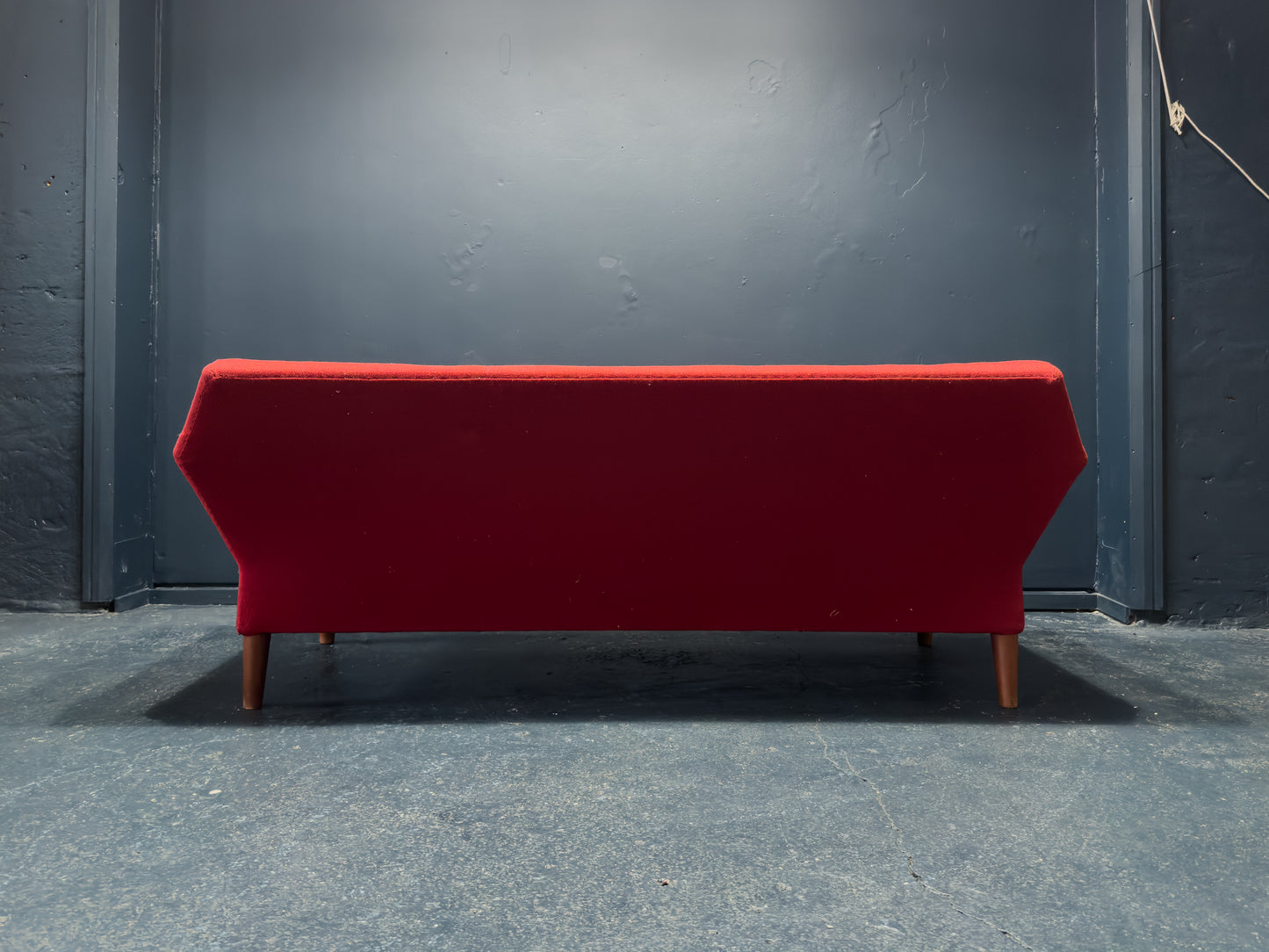 Ejnar Larsen & Aksel Bender Madsen Red Sofa