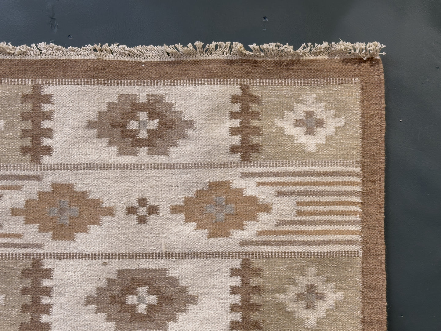 Beige Flat Weave Rug