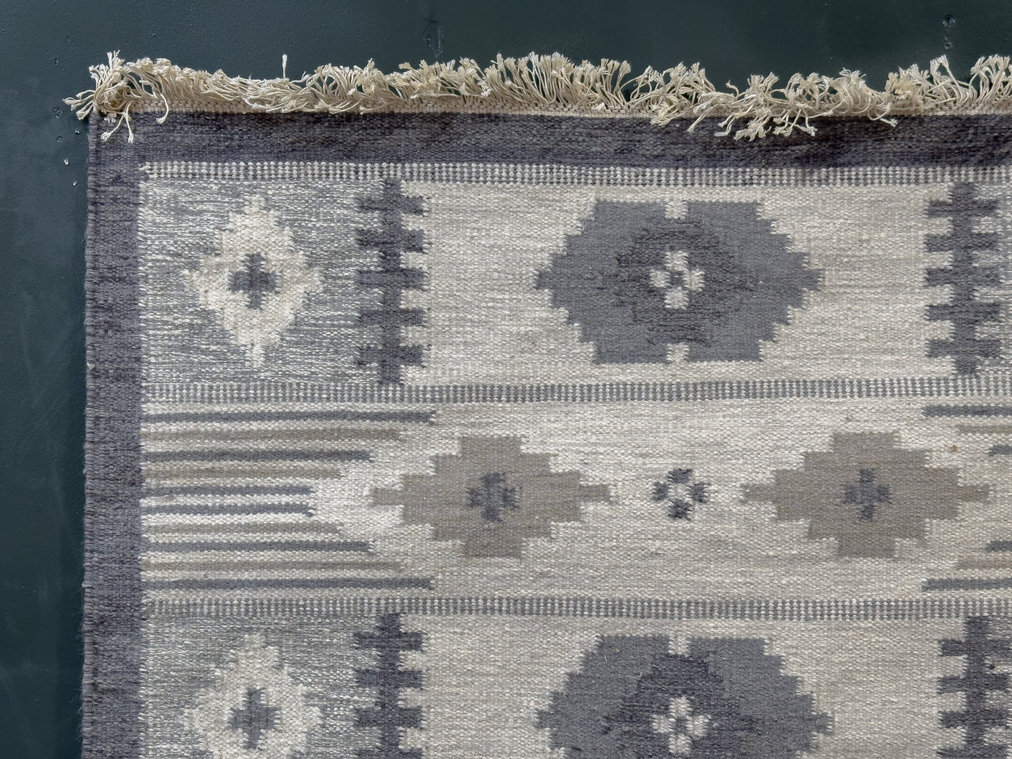 Grey Flat Weave Rug